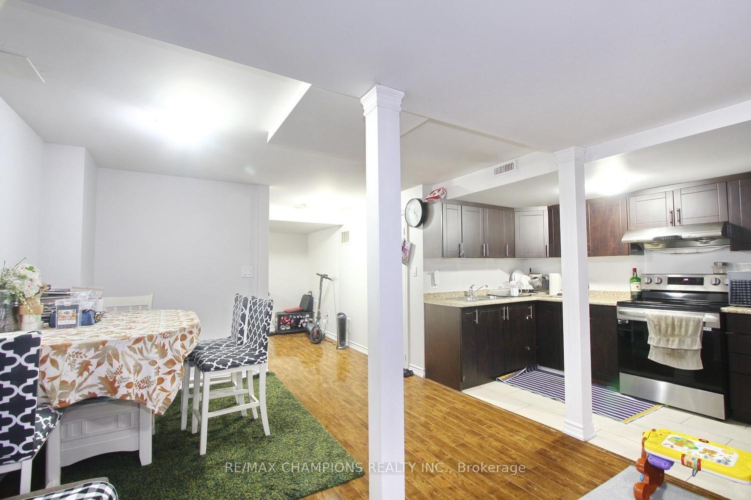 Photo 77 of 28 Egypt Drive, Brampton, Sandringham-Wellington — HOMEH