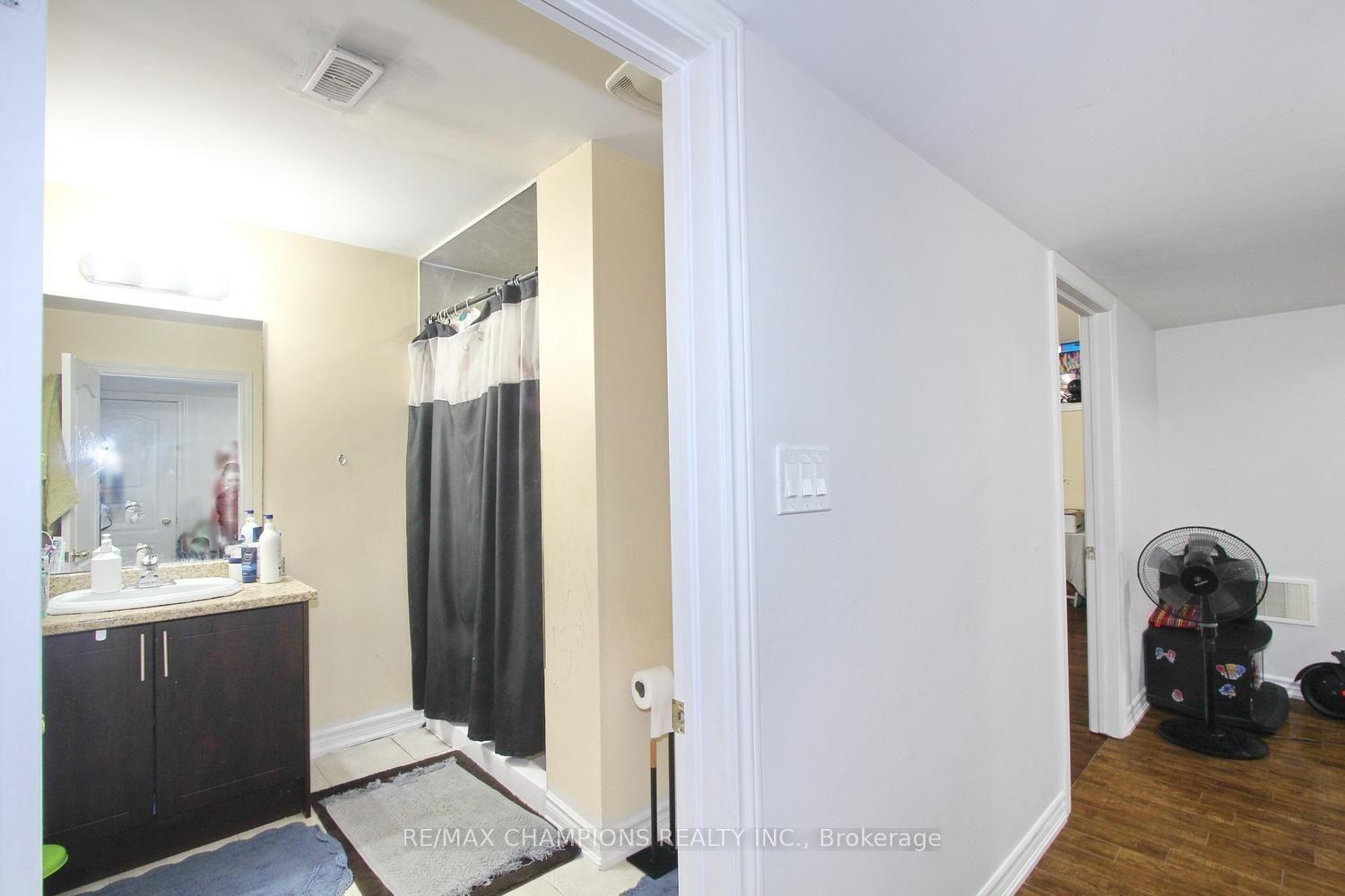 Photo 75 of 28 Egypt Drive, Brampton, Sandringham-Wellington — HOMEH