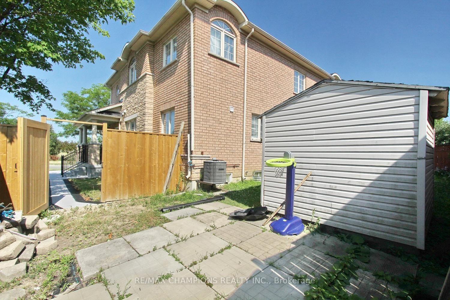 Photo 94 of 28 Egypt Drive, Brampton, Sandringham-Wellington — HOMEH