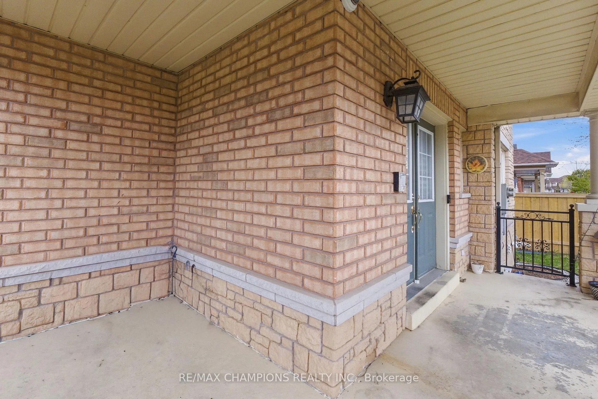 Photo 8 of 28 Egypt Drive, Brampton, Sandringham-Wellington — HOMEH
