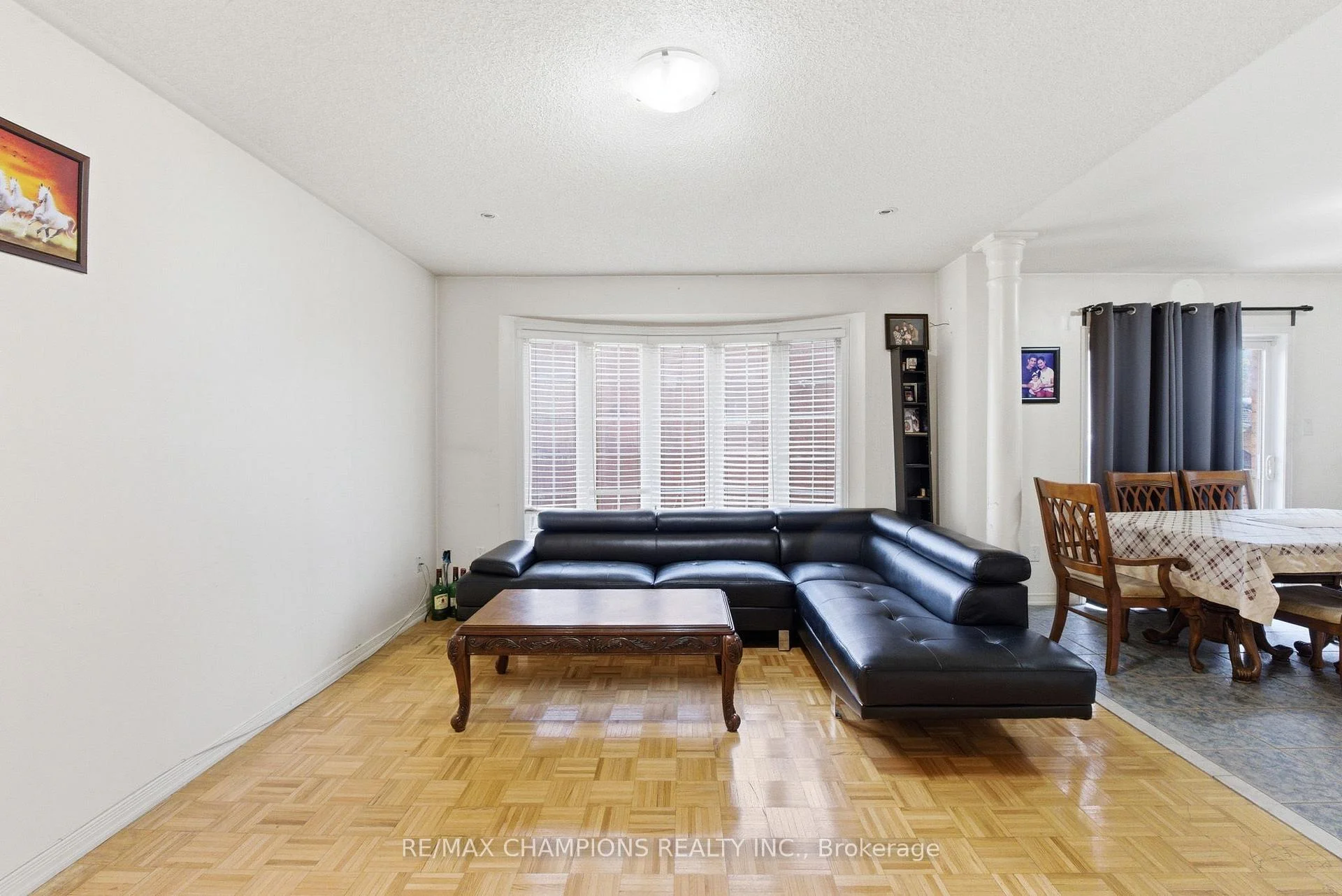 Photo 44 of 28 Egypt Drive, Brampton, Sandringham-Wellington — HOMEH