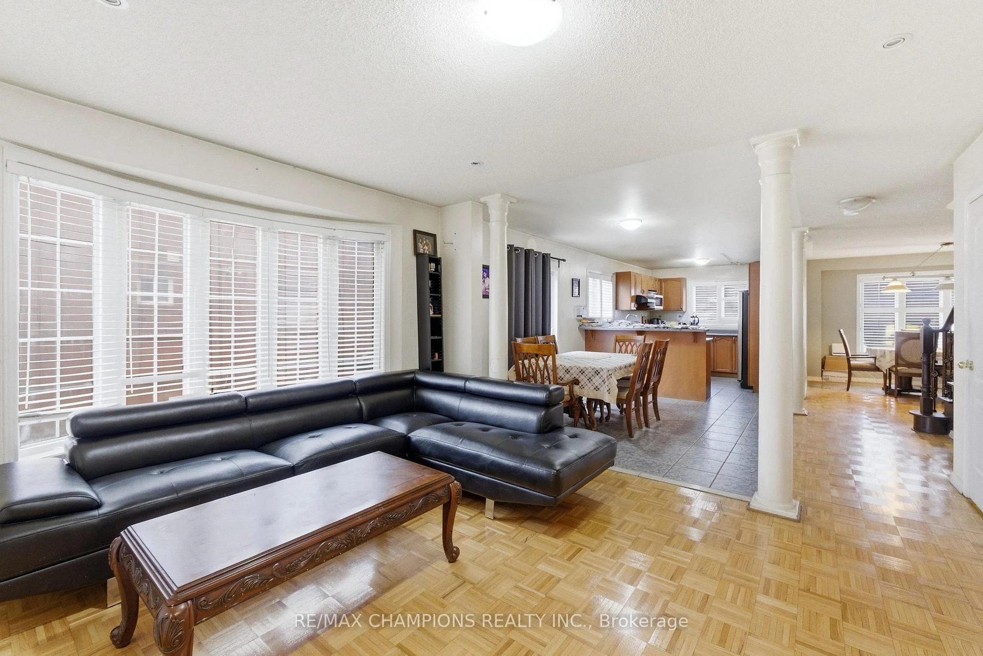 Photo 46 of 28 Egypt Drive, Brampton, Sandringham-Wellington — HOMEH