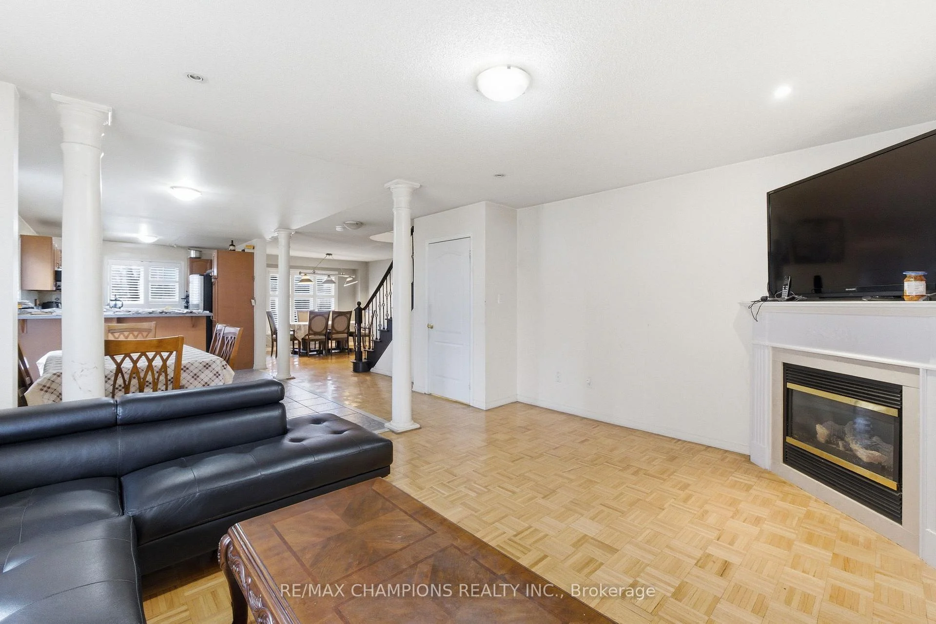 Photo 49 of 28 Egypt Drive, Brampton, Sandringham-Wellington — HOMEH