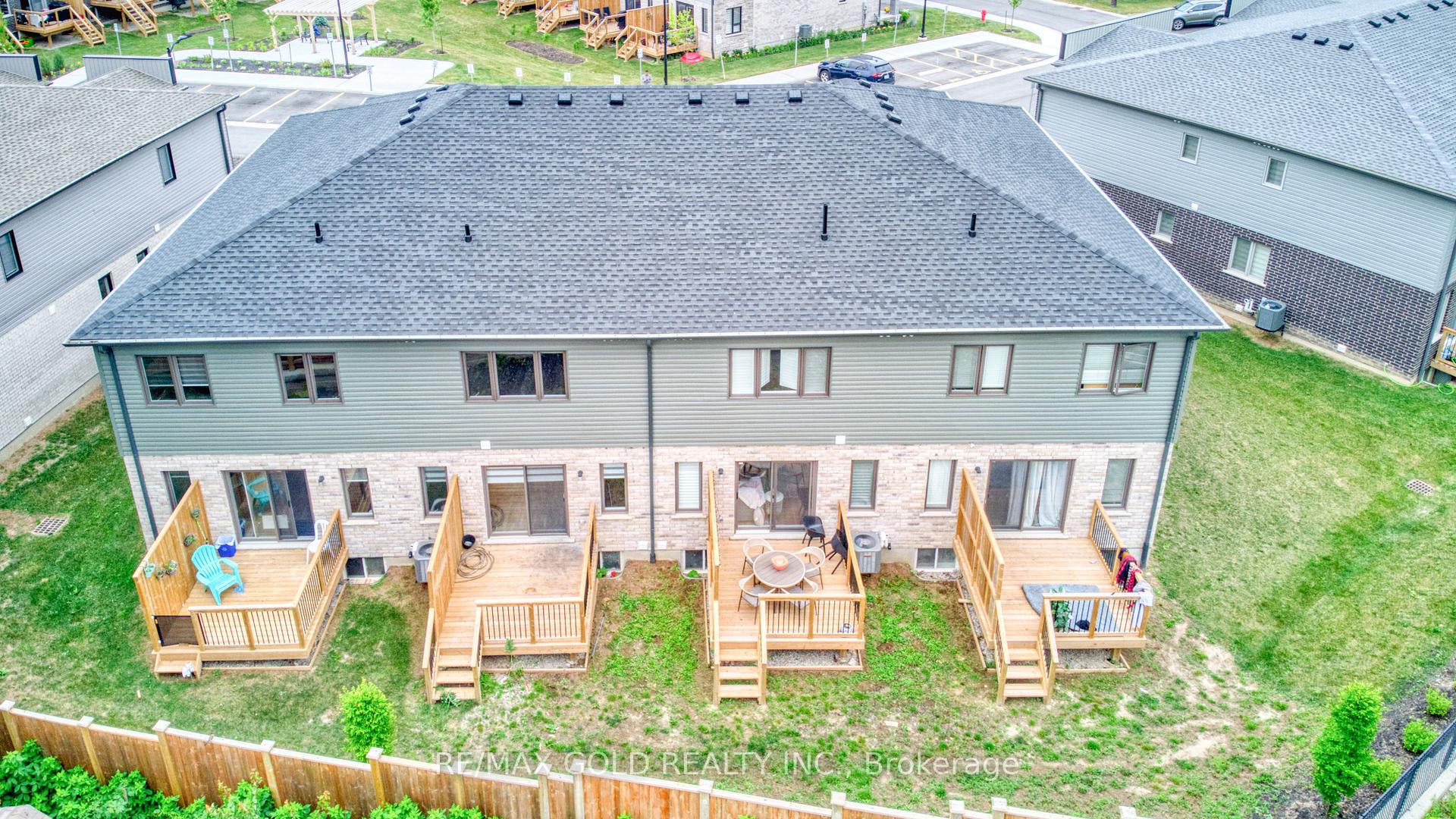 Photo 31 of 48 Pony Way, Kitchener, Huron Park — HOMEH