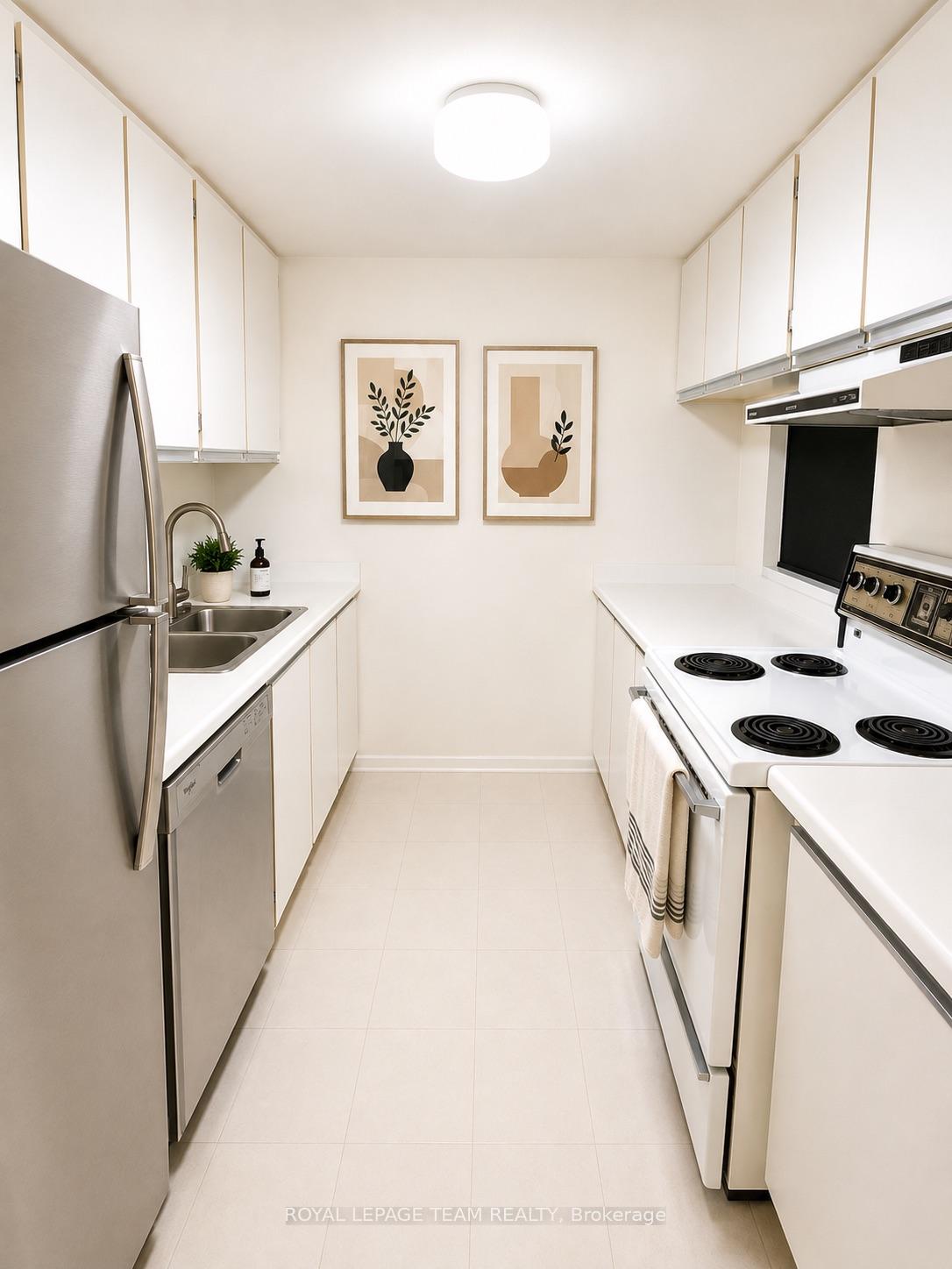 Photo 5 of Unit 1406, 2871 Richmond Road W, Ottawa, Britannia Heights — HOMEH