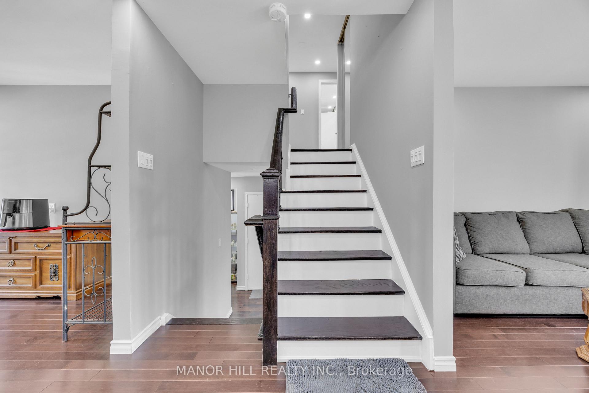 Photo 15 of 18 Greenbriar Road, Brampton, Northgate — HOMEH