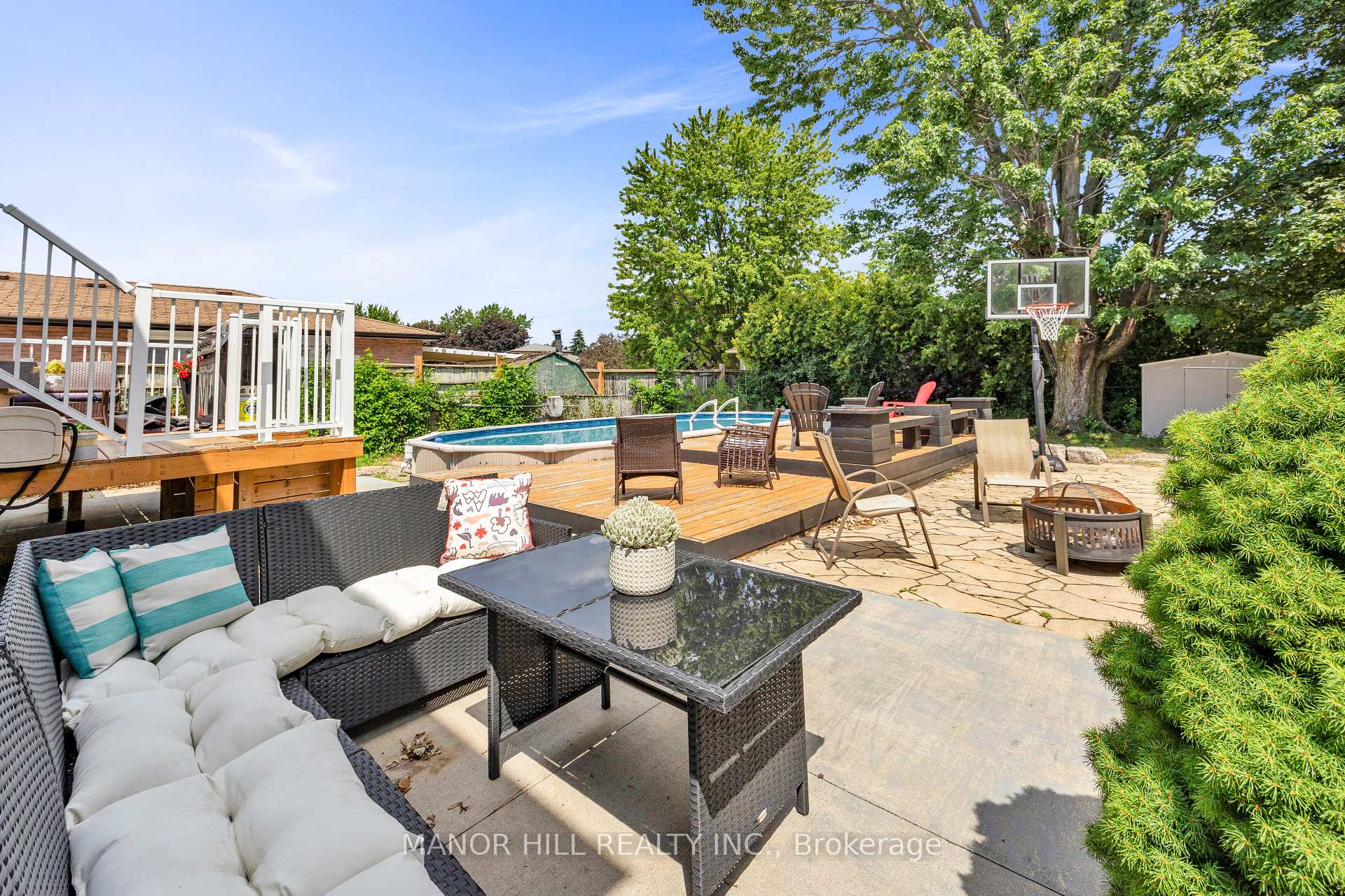 Photo 32 of 18 Greenbriar Road, Brampton, Northgate — HOMEH
