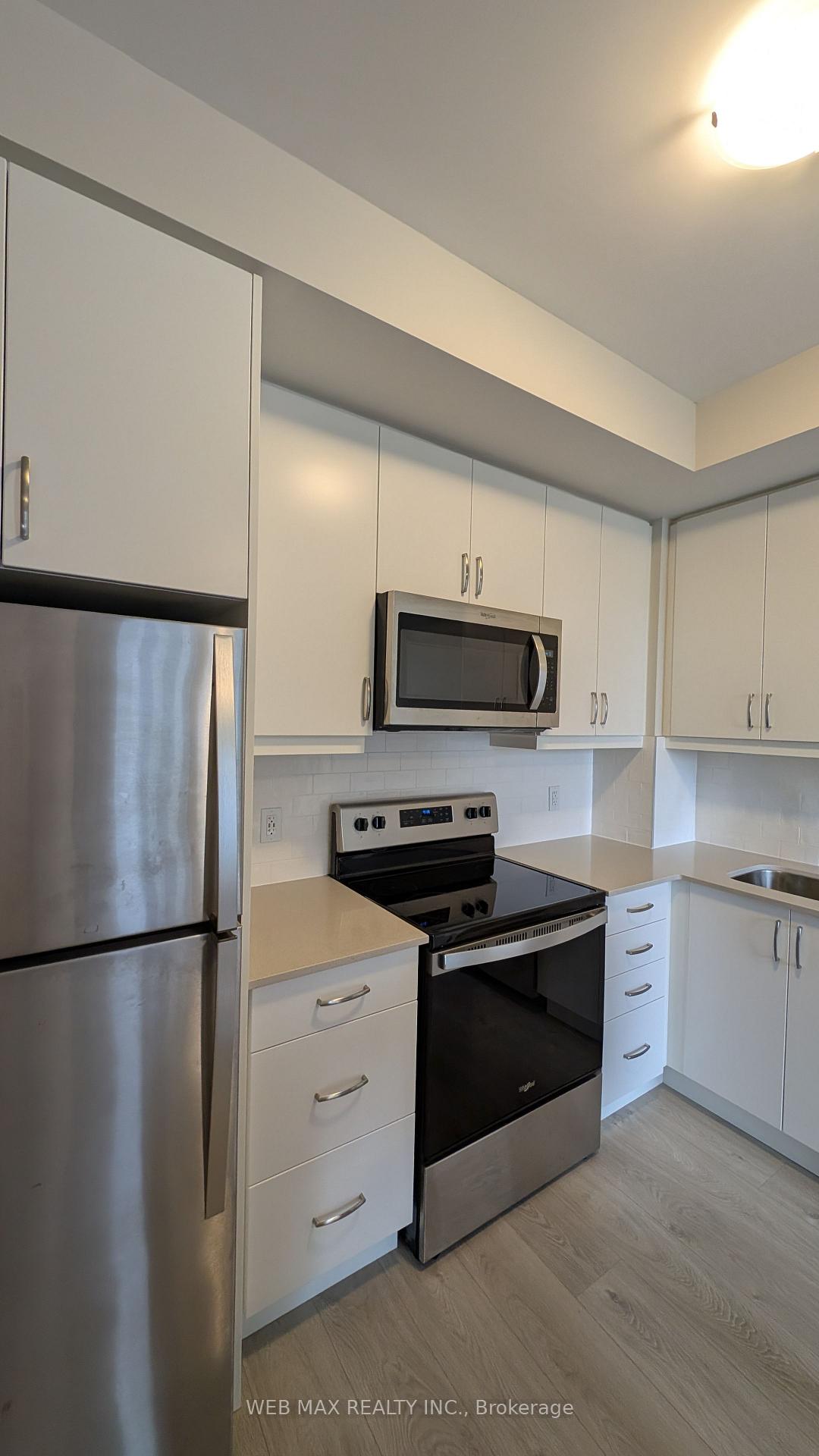 Photo 16 of Unit 406, 3200 William Coltson Avenue, Oakville, Joshua Meadows — HOMEH