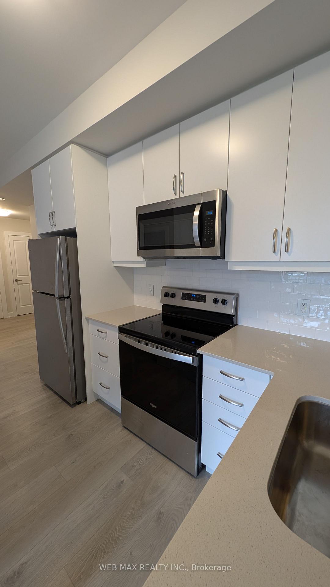 Photo 18 of Unit 406, 3200 William Coltson Avenue, Oakville, Joshua Meadows — HOMEH