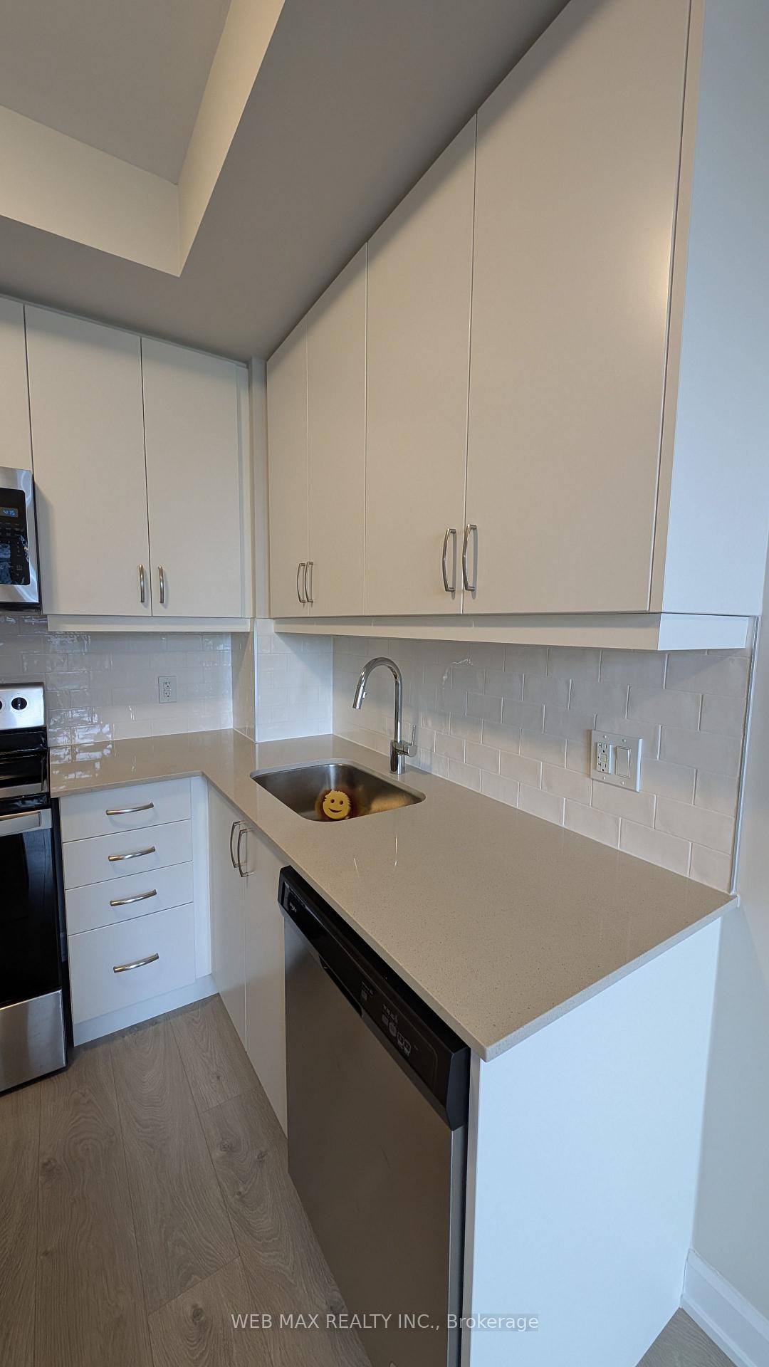 Photo 19 of Unit 406, 3200 William Coltson Avenue, Oakville, Joshua Meadows — HOMEH