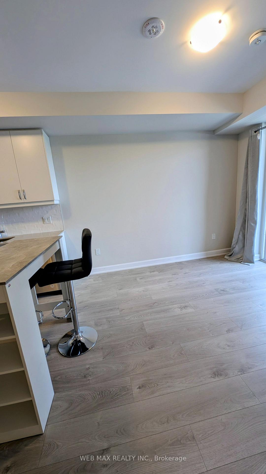 Photo 24 of Unit 406, 3200 William Coltson Avenue, Oakville, Joshua Meadows — HOMEH