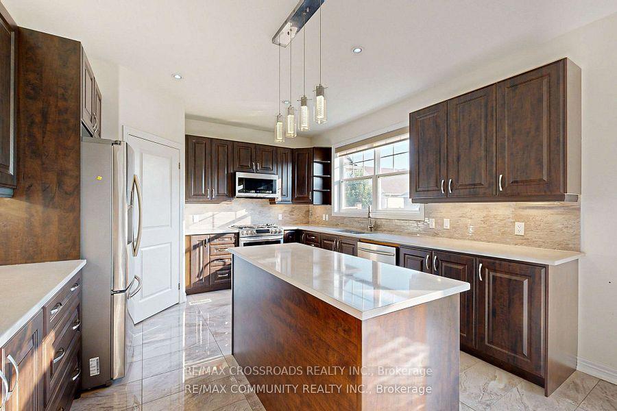 Photo 13 of 634 Grange Way, Peterborough, Northcrest Ward 5 — HOMEH