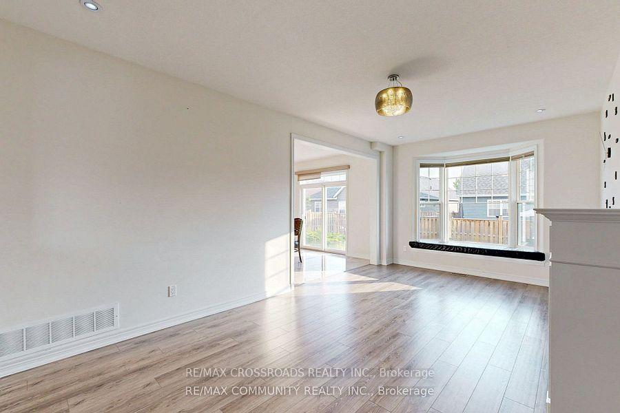 Photo 17 of 634 Grange Way, Peterborough, Northcrest Ward 5 — HOMEH