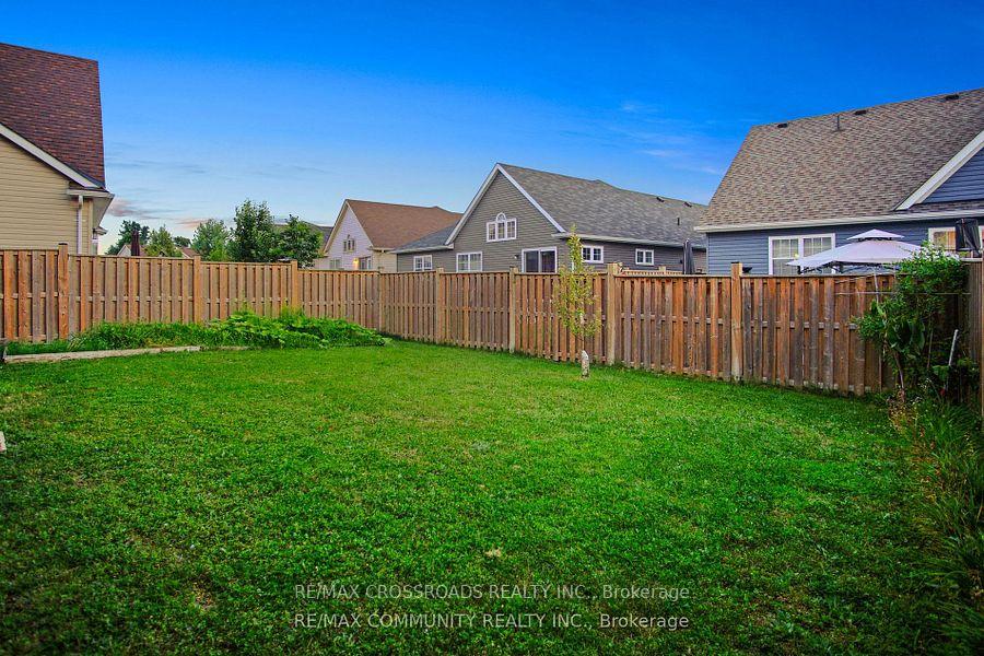 Photo 29 of 634 Grange Way, Peterborough, Northcrest Ward 5 — HOMEH