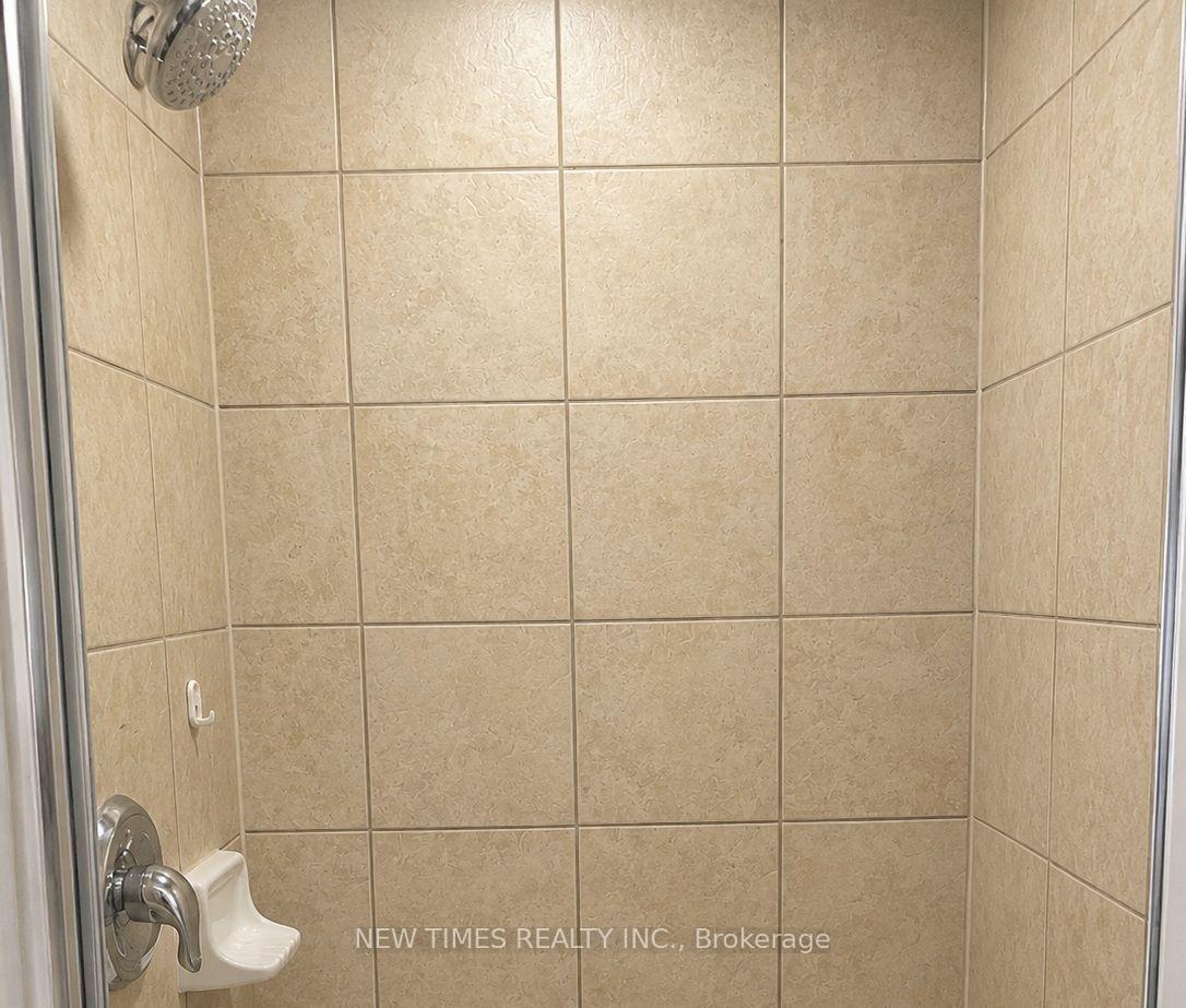 Photo 10 of 14 Bellini Avenue, Vaughan, Vellore Village — HOMEH