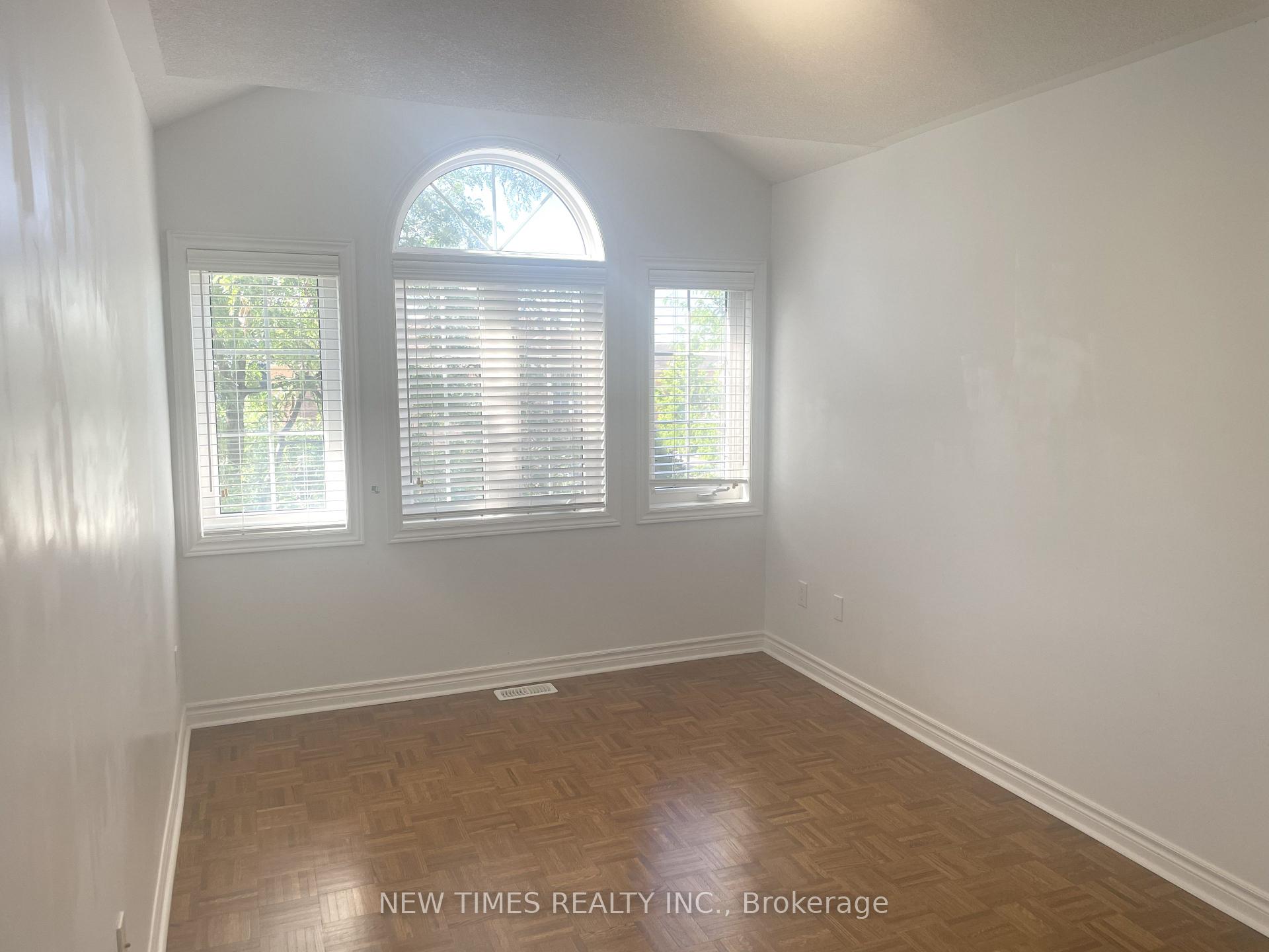 Photo 15 of 14 Bellini Avenue, Vaughan, Vellore Village — HOMEH
