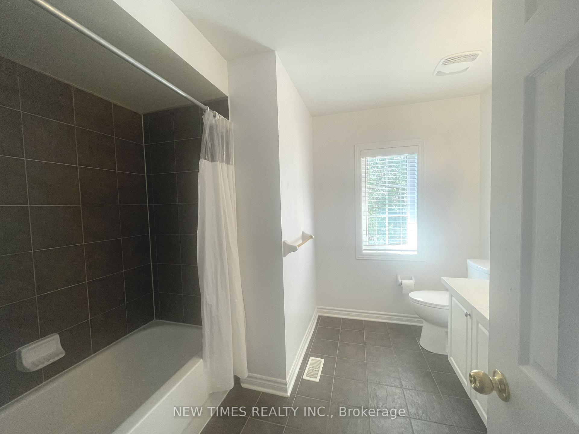 Photo 17 of 14 Bellini Avenue, Vaughan, Vellore Village — HOMEH