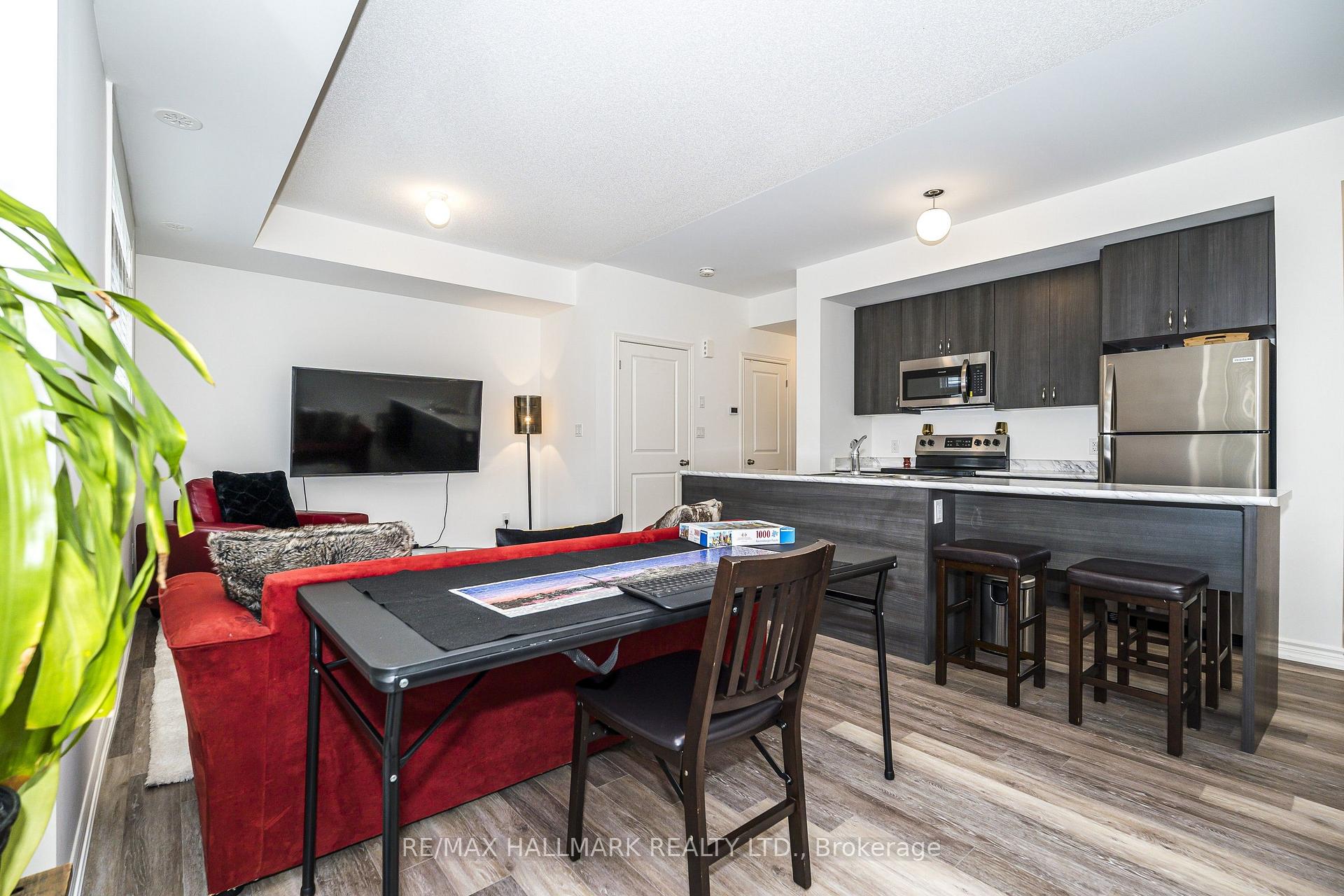 Photo 6 of 2558 Ladyfern Crossing, Pickering, Duffin Heights — HOMEH