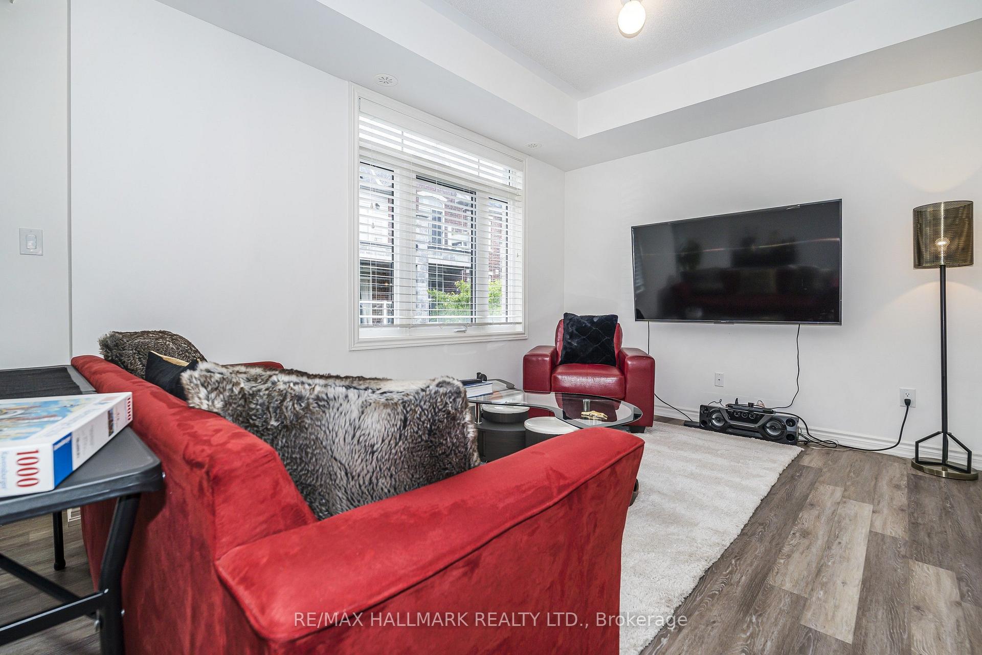 Photo 9 of 2558 Ladyfern Crossing, Pickering, Duffin Heights — HOMEH