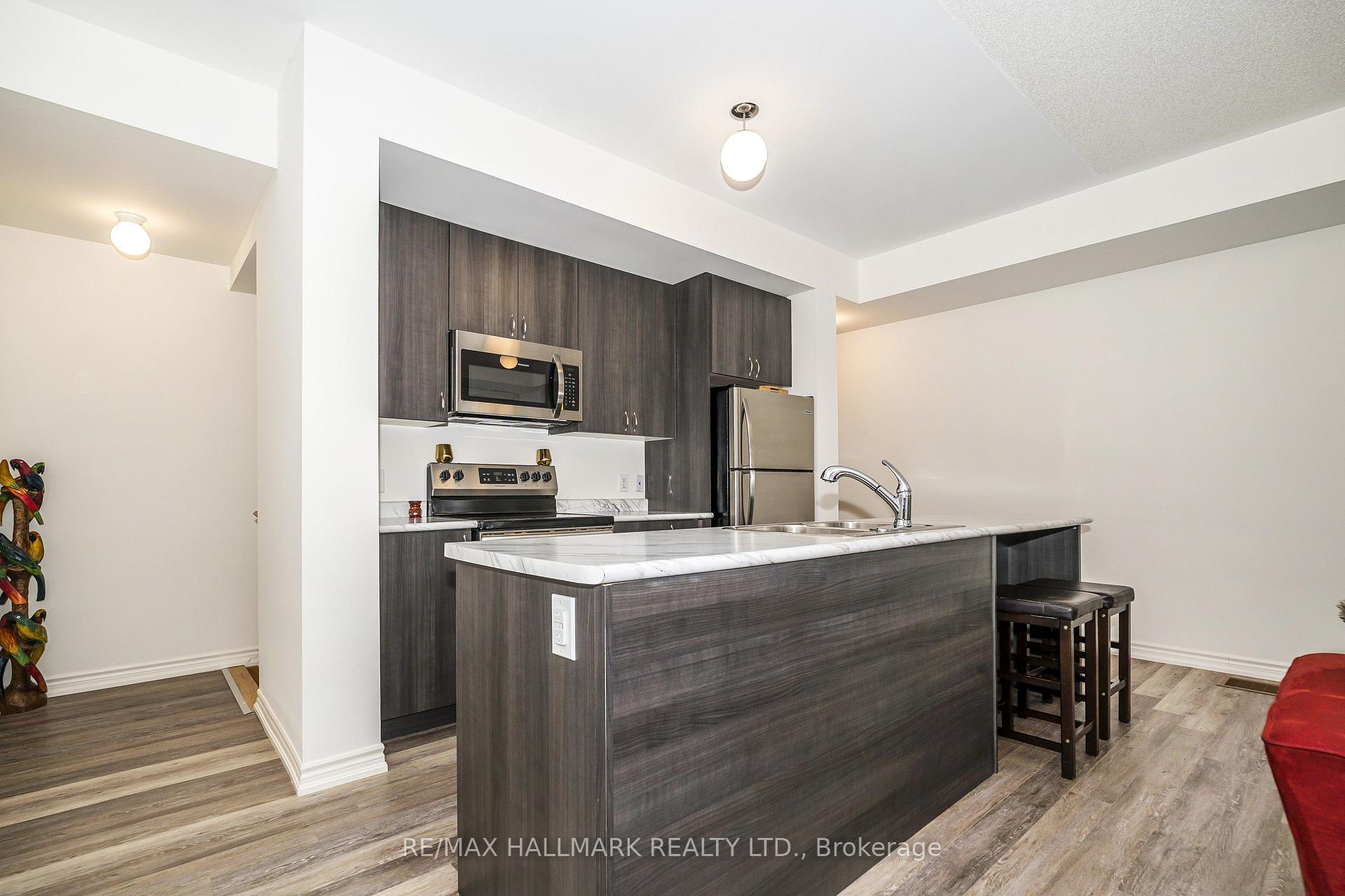 Photo 12 of 2558 Ladyfern Crossing, Pickering, Duffin Heights — HOMEH