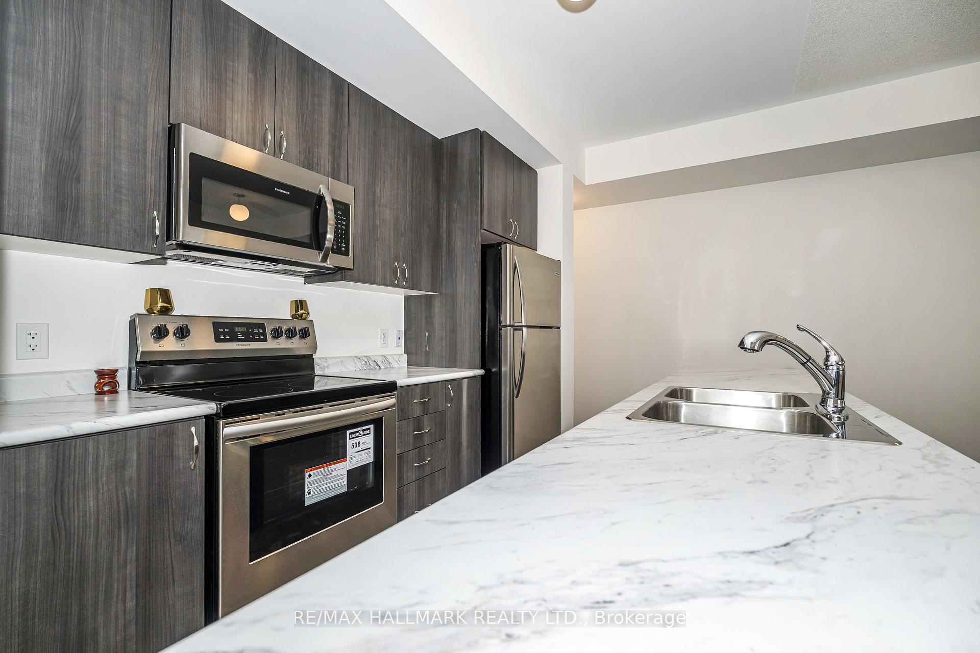 Photo 14 of 2558 Ladyfern Crossing, Pickering, Duffin Heights — HOMEH