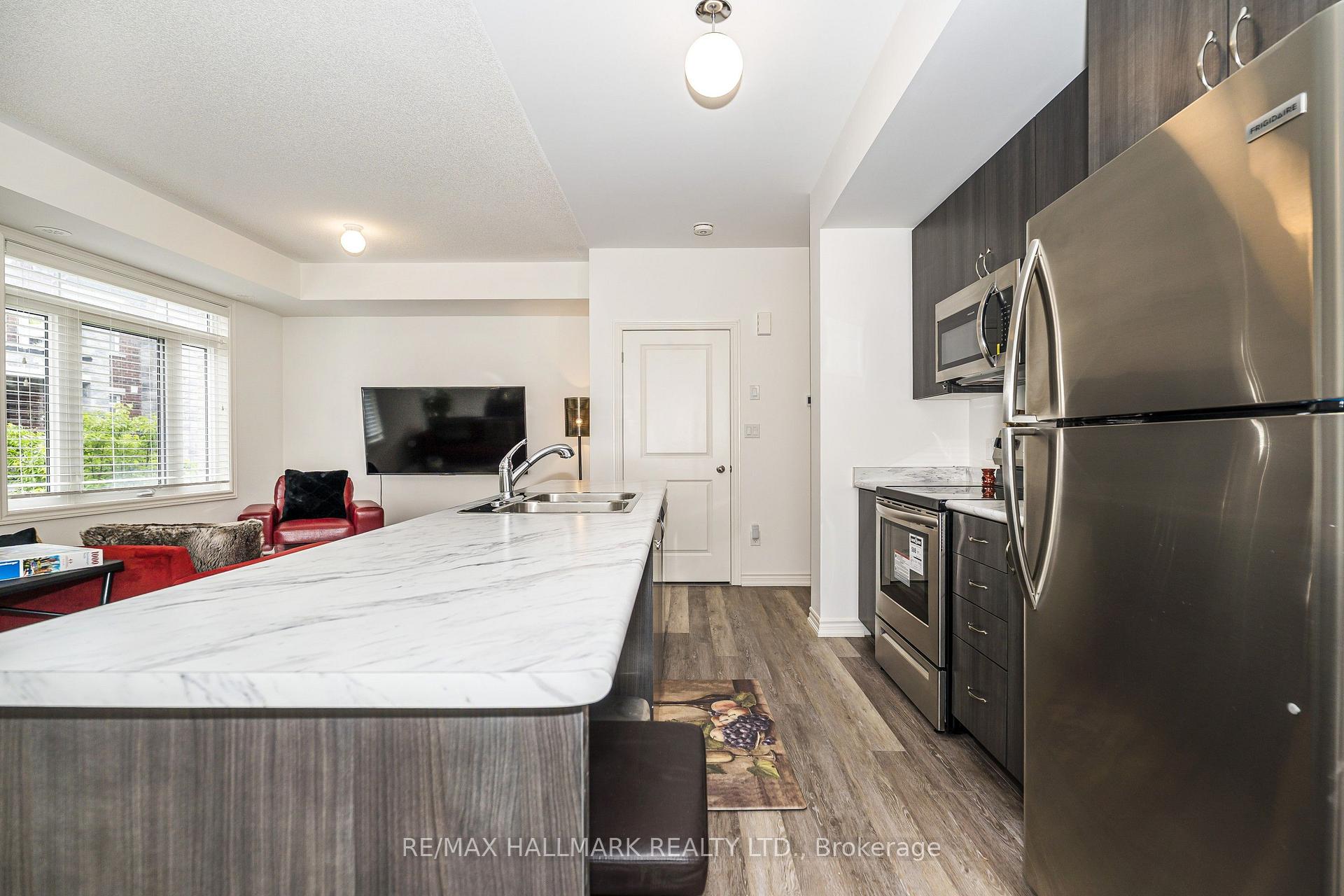 Photo 16 of 2558 Ladyfern Crossing, Pickering, Duffin Heights — HOMEH
