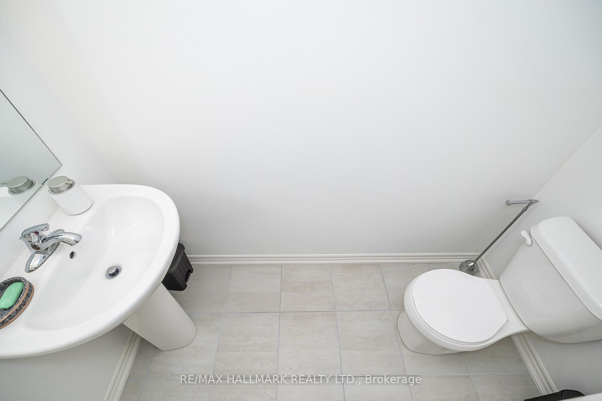 Photo 26 of 2558 Ladyfern Crossing, Pickering, Duffin Heights — HOMEH