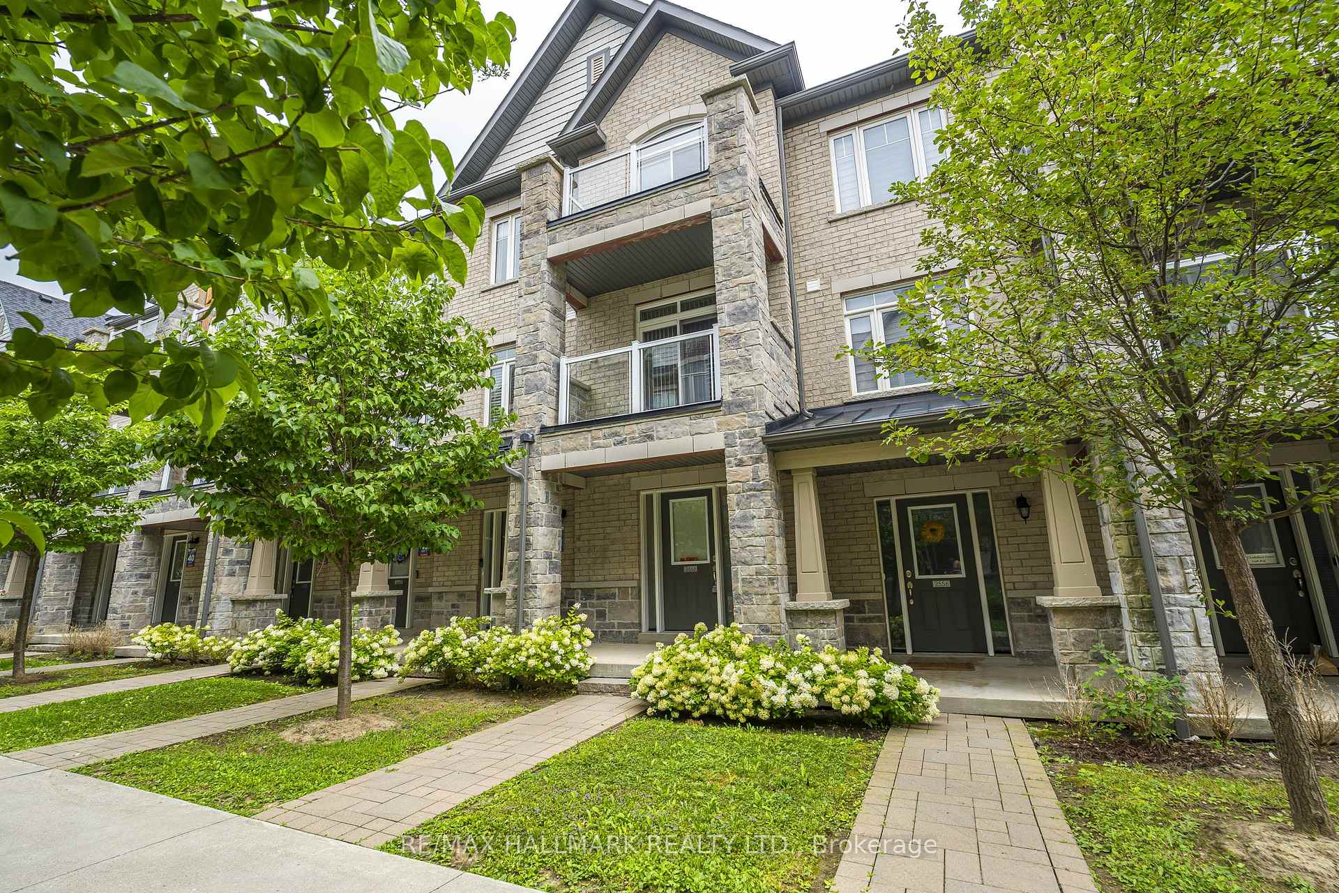 Photo 41 of 2558 Ladyfern Crossing, Pickering, Duffin Heights — HOMEH