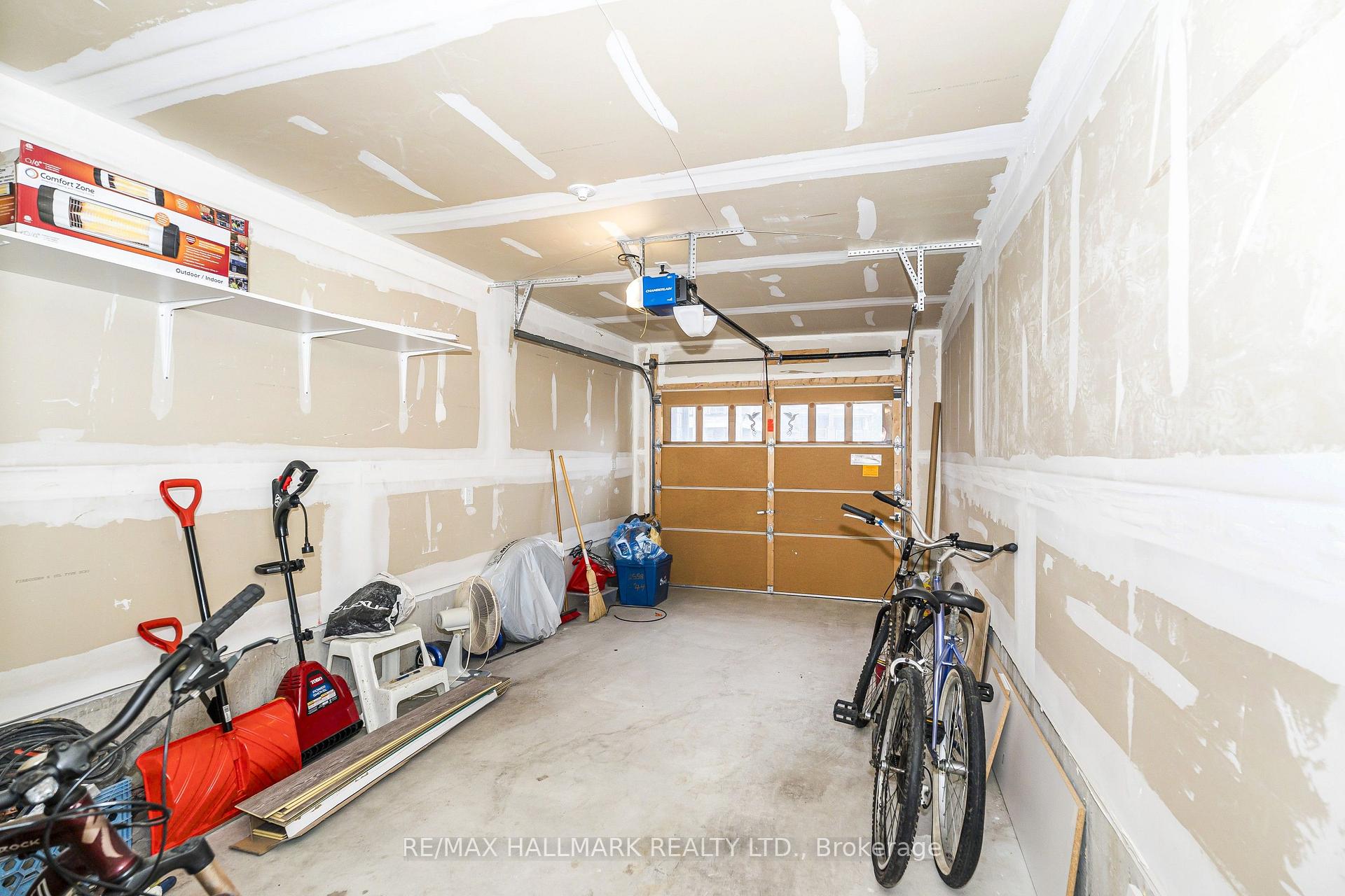 Photo 44 of 2558 Ladyfern Crossing, Pickering, Duffin Heights — HOMEH