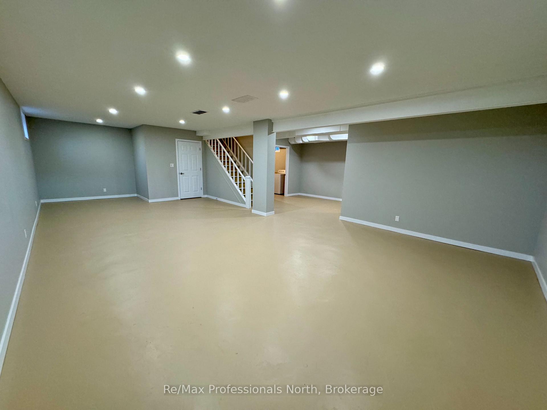 Photo 18 of 260 Isaac Street, Gravenhurst, Muskoka (S) — HOMEH