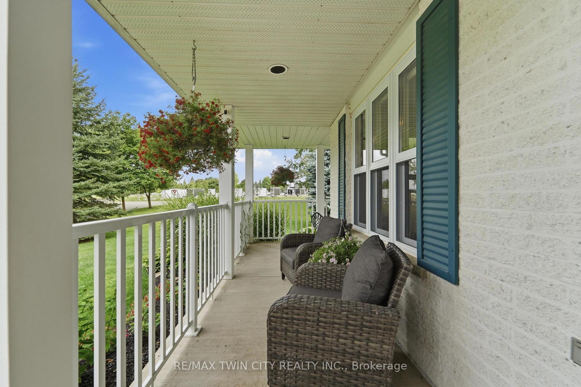 Photo 6 of 15 Shephard Place, Wilmot, New Hamburg — HOMEH