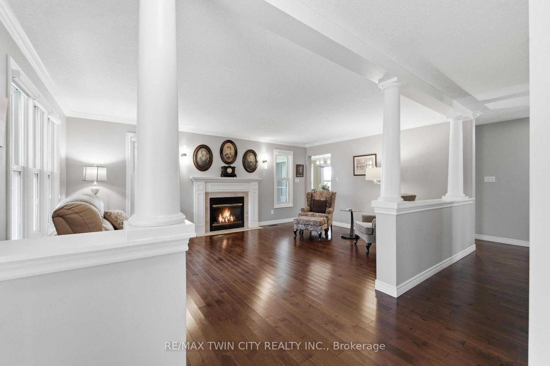 Photo 10 of 15 Shephard Place, Wilmot, New Hamburg — HOMEH