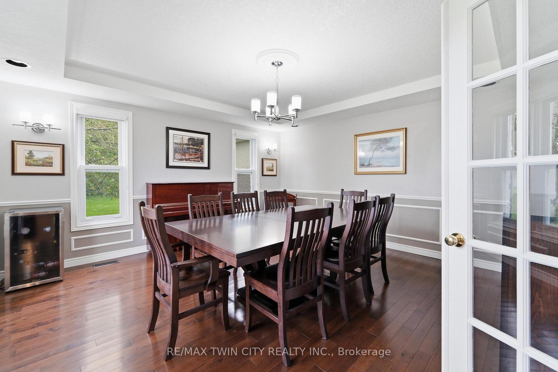 Photo 19 of 15 Shephard Place, Wilmot, New Hamburg — HOMEH