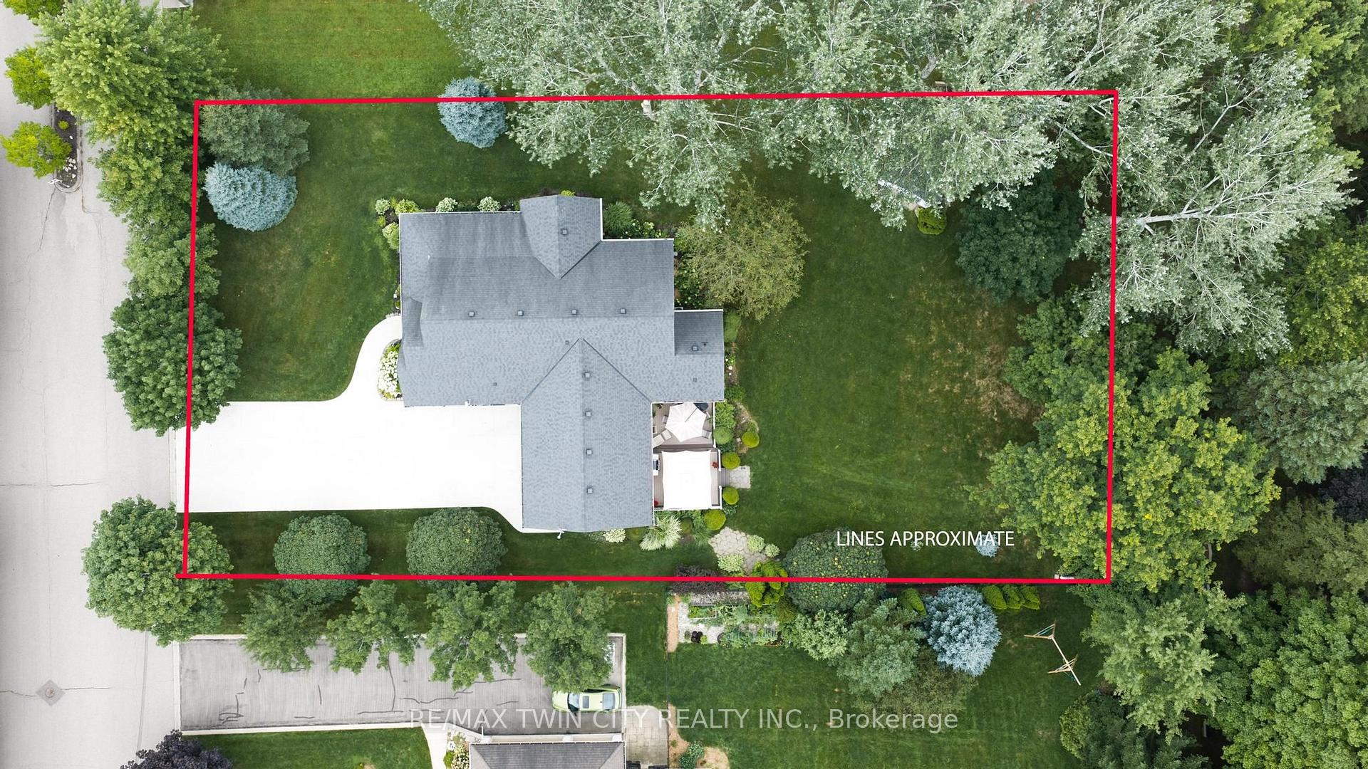 Photo 46 of 15 Shephard Place, Wilmot, New Hamburg — HOMEH