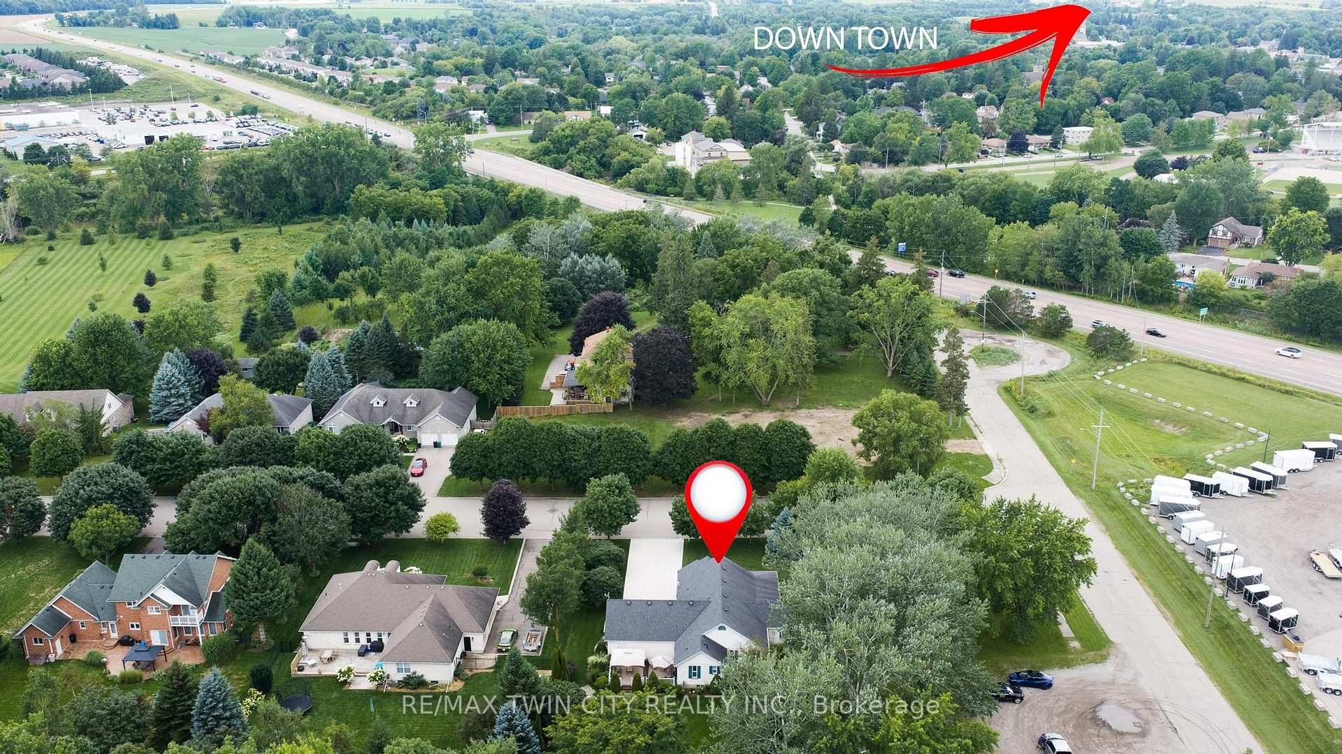 Photo 49 of 15 Shephard Place, Wilmot, New Hamburg — HOMEH