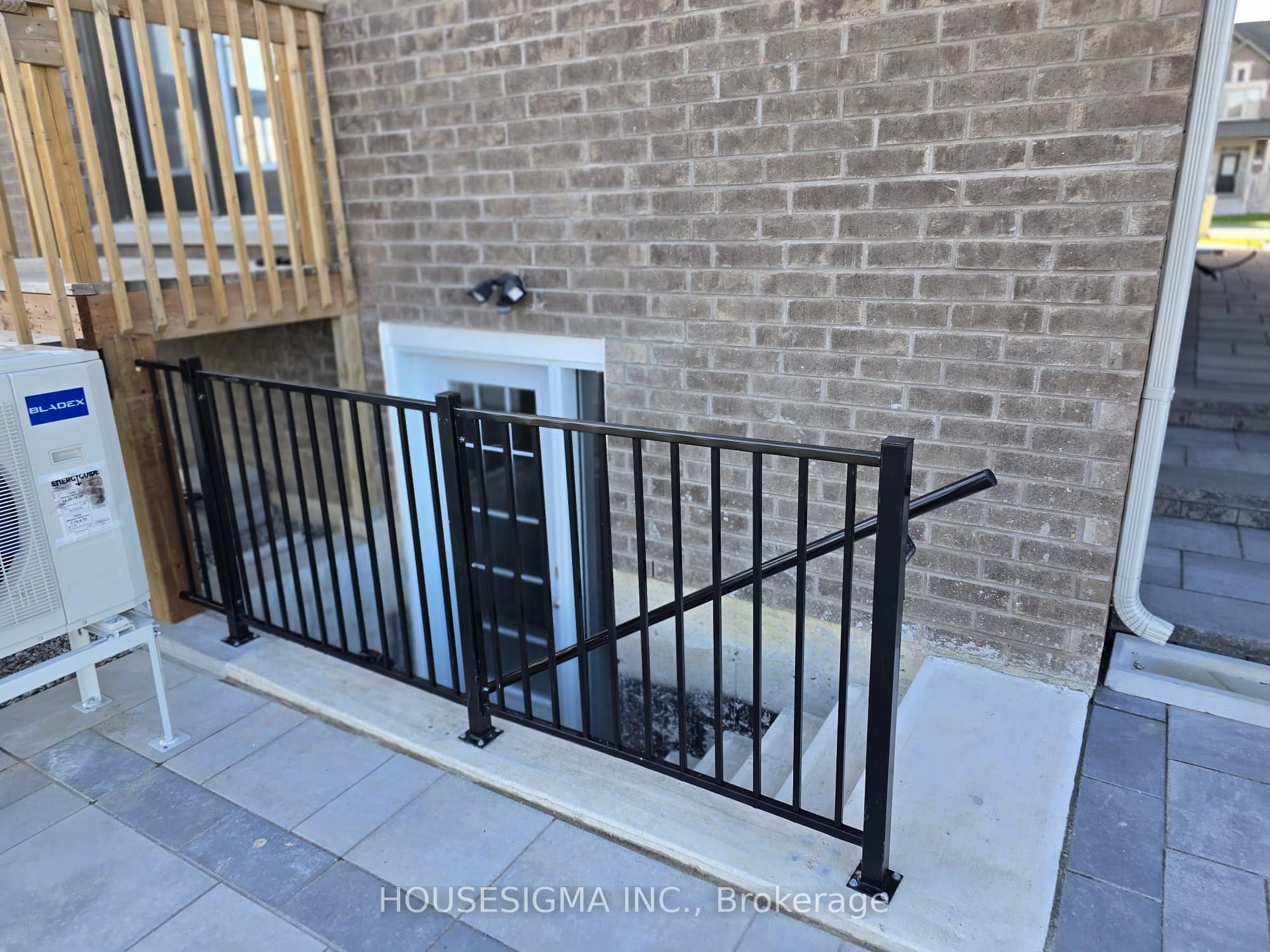 Photo 2 of Unit BSMT, 18 Shepherd Drive, Barrie, Painswick South — HOMEH