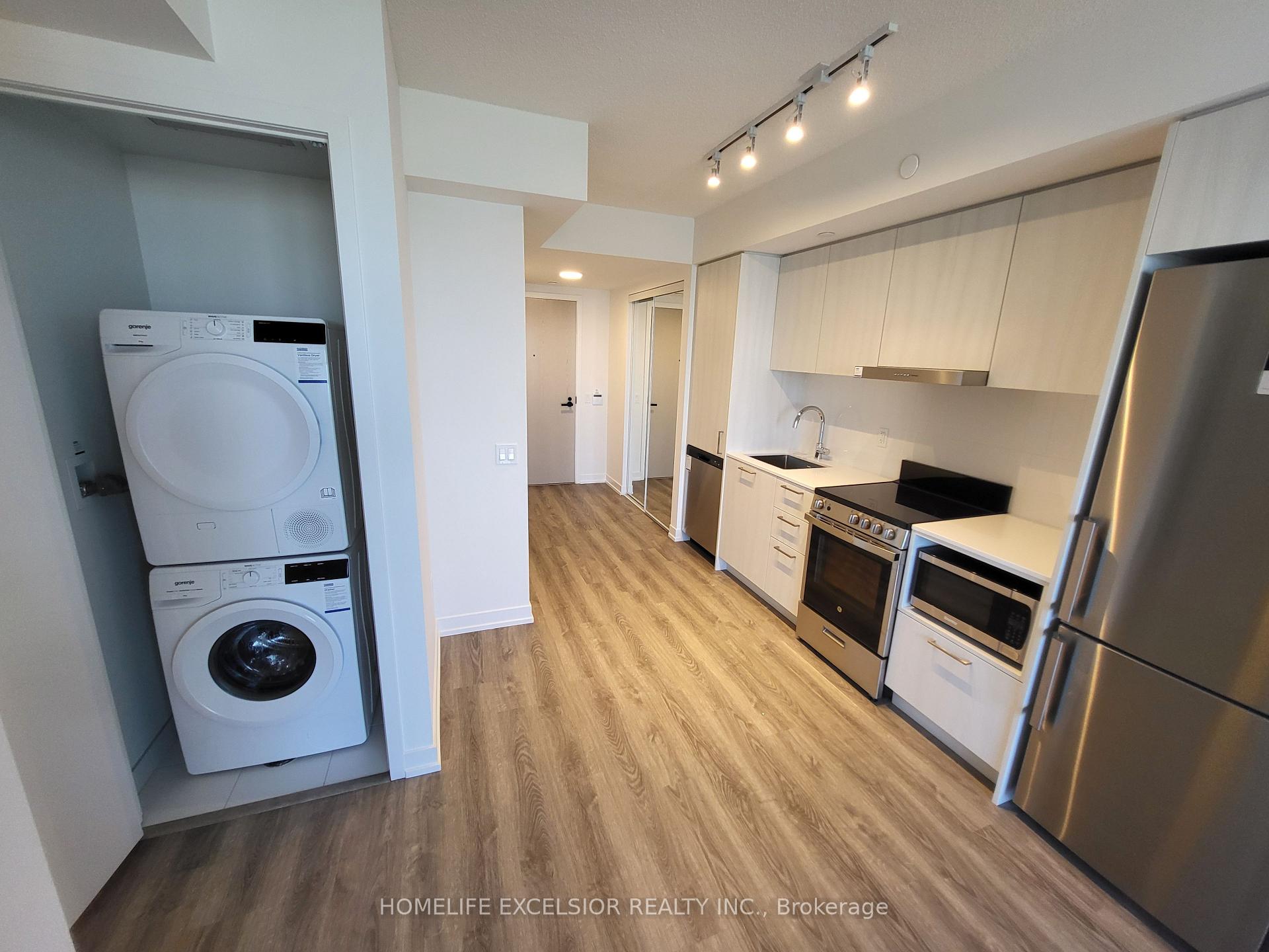 Photo 5 of Unit 2808, 195 Commerce Street, Vaughan, Vaughan Corporate Centre — HOMEH