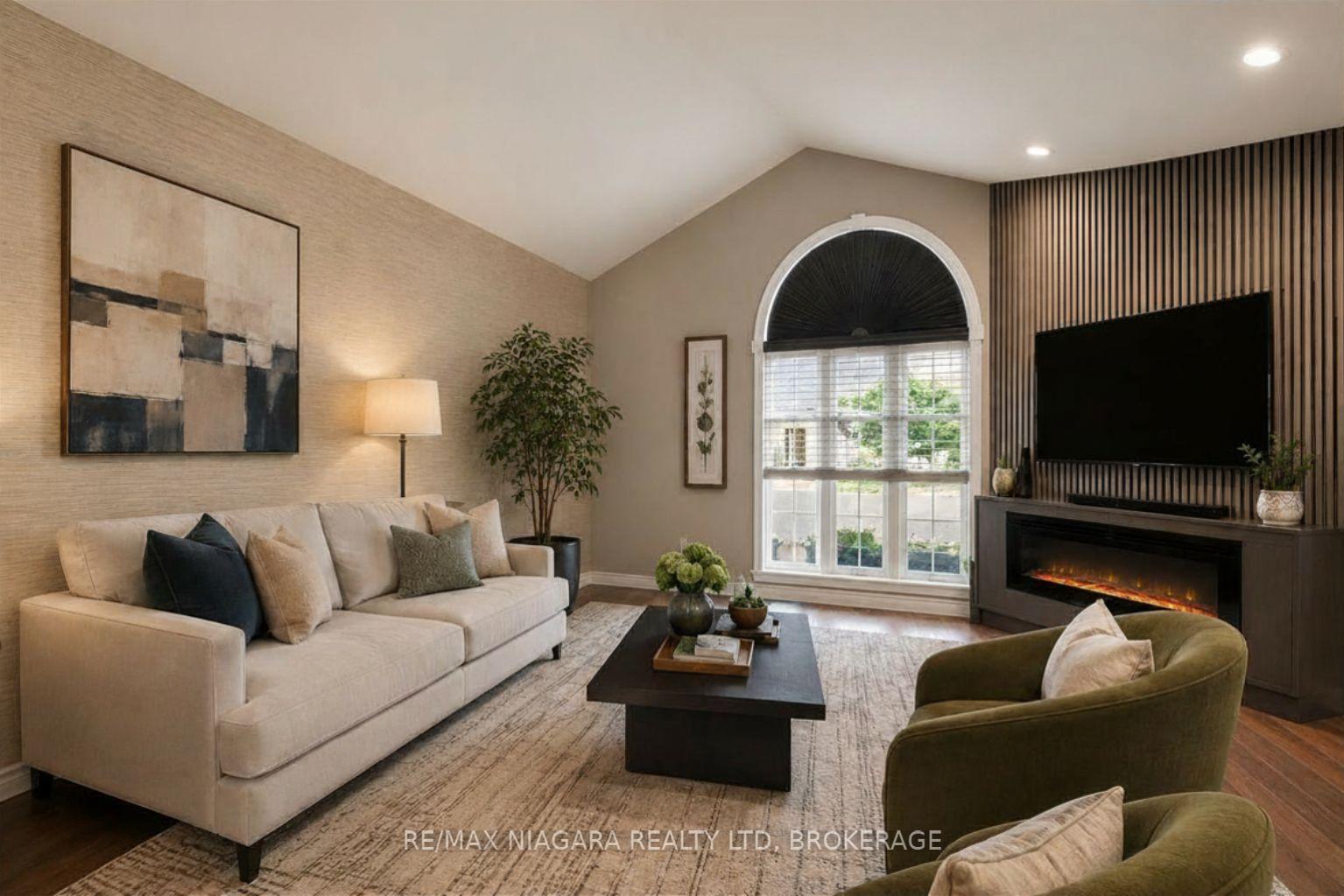 Photo 5 of 4457 Kathleen Crescent, Niagara Falls, Ascot — HOMEH