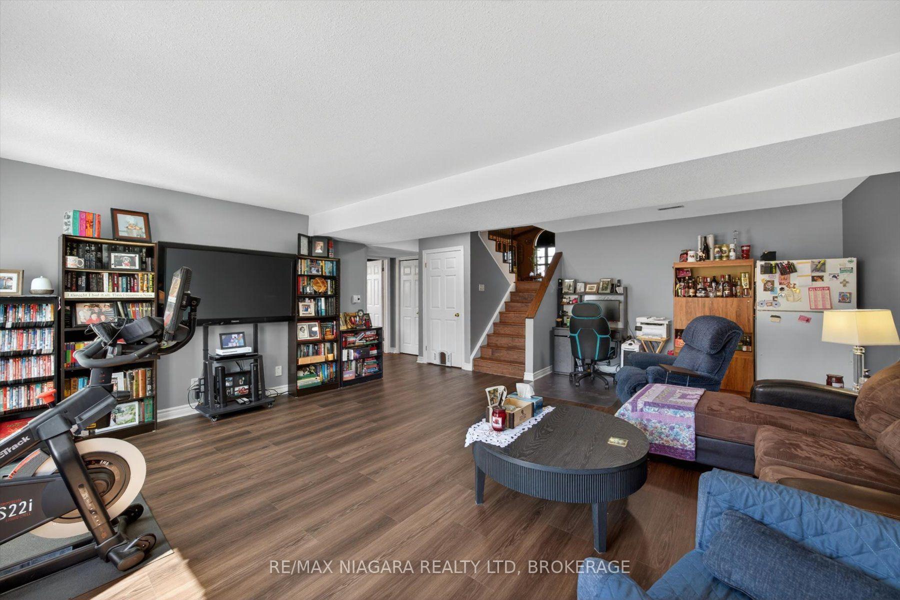 Photo 22 of 4457 Kathleen Crescent, Niagara Falls, Ascot — HOMEH