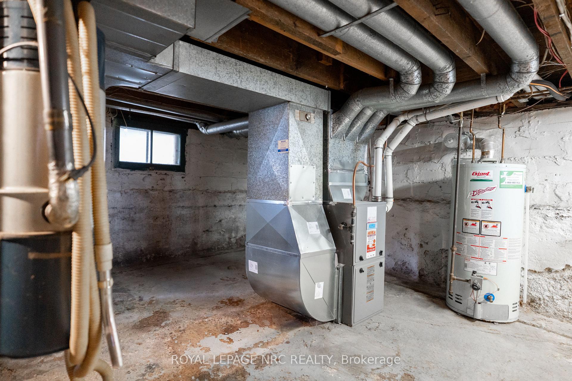 Photo 22 of 4713 Cookman Crescent N, Niagara Falls, Downtown — HOMEH