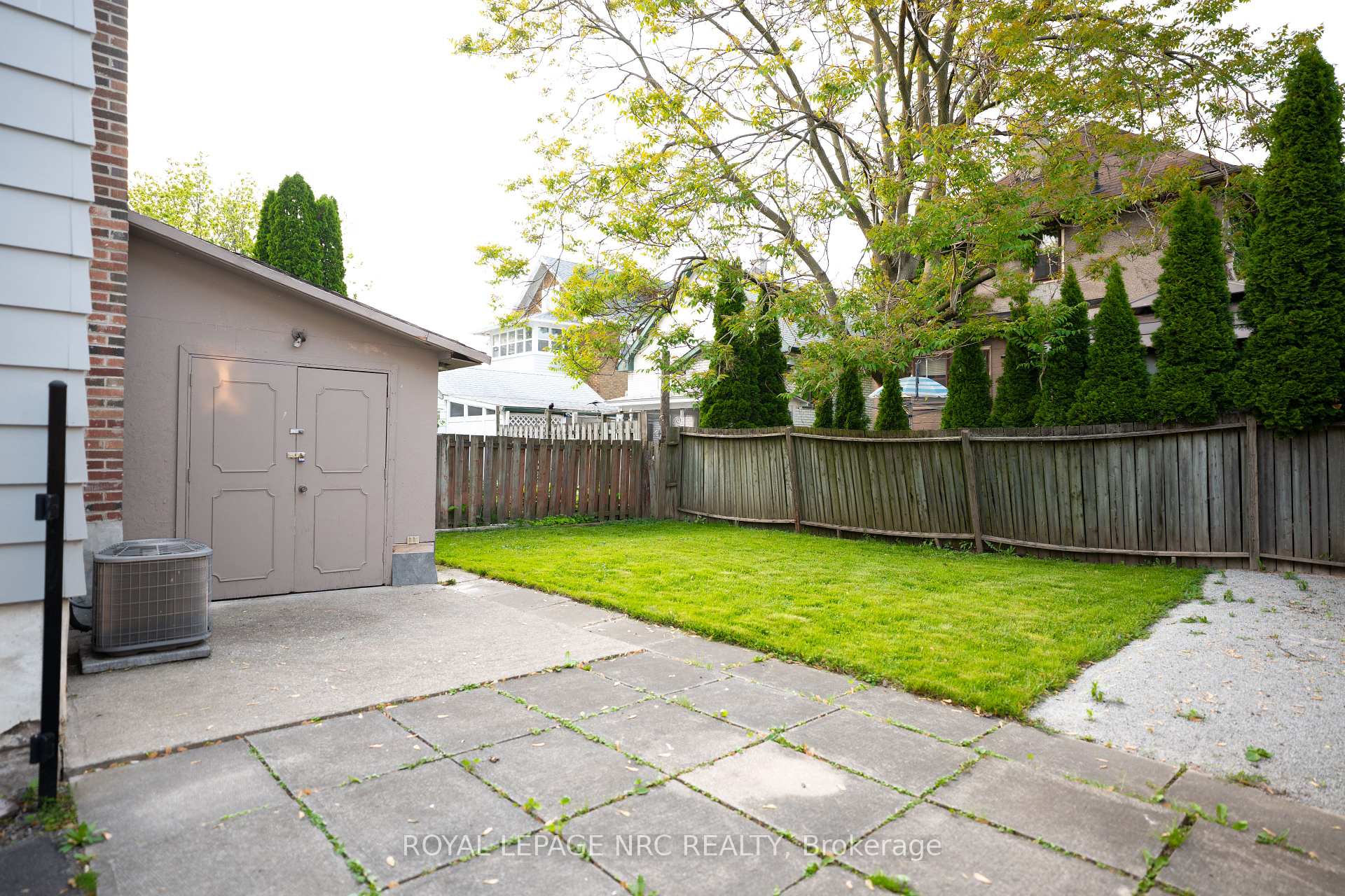 Photo 26 of 4713 Cookman Crescent N, Niagara Falls, Downtown — HOMEH