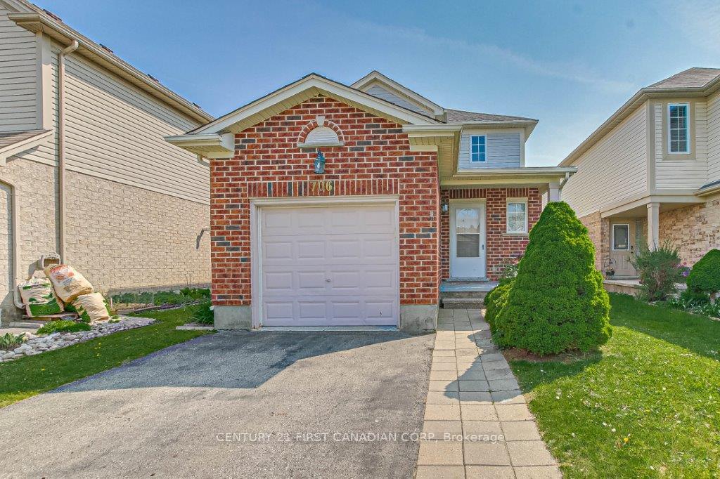 Photo 1 of 706 Hedgerow Place, London, North C — HOMEH