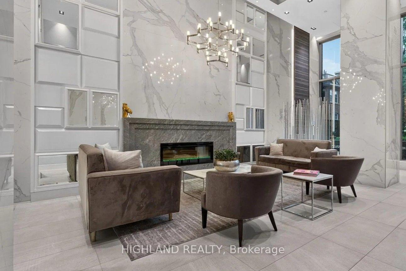 Photo 2 of Unit 1210, 501 St Clair Avenue W, Toronto, Casa Loma — HOMEH