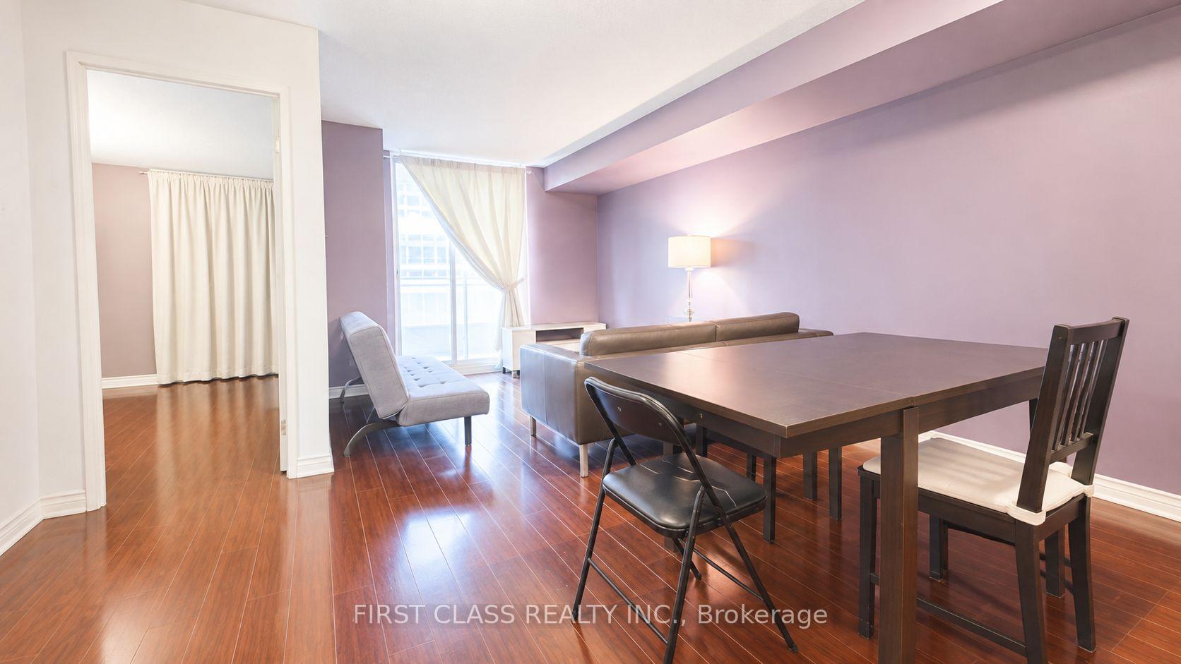 Photo 3 of Unit 1101, 260 Doris Avenue, North York, Willowdale East — HOMEH
