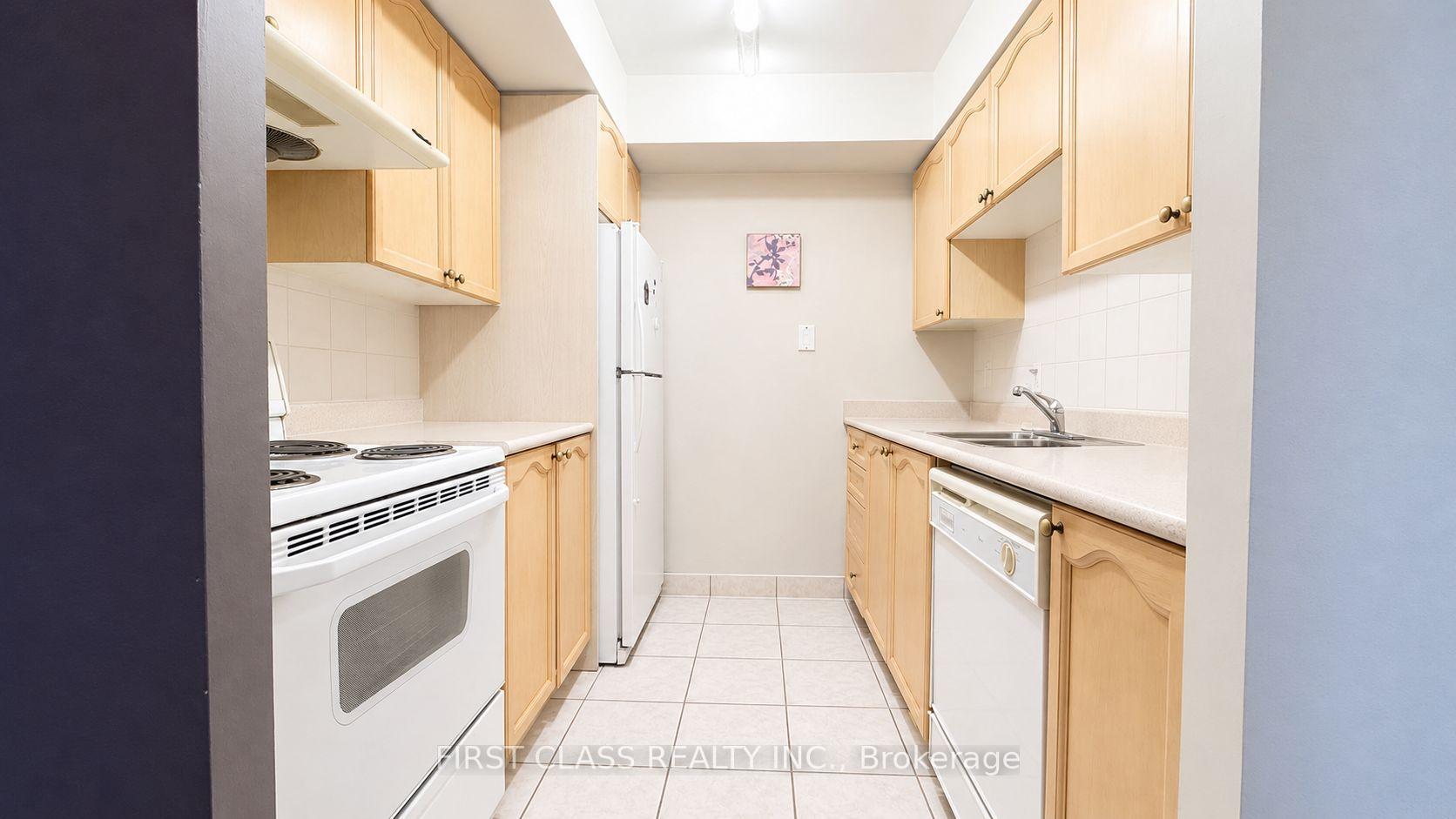 Photo 5 of Unit 1101, 260 Doris Avenue, North York, Willowdale East — HOMEH
