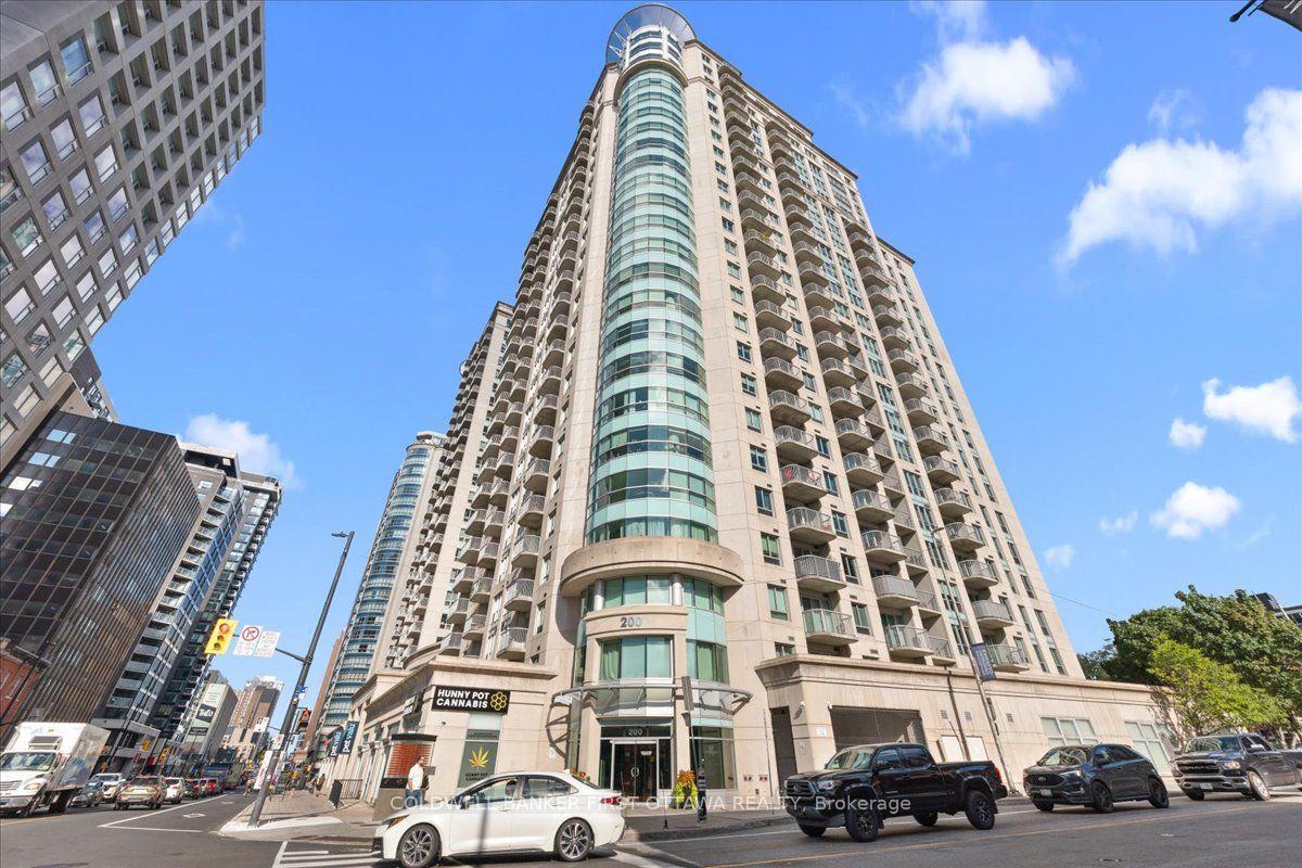 Photo 2 of Unit 711, 200 Rideau Street, Ottawa, Sandy Hill — HOMEH