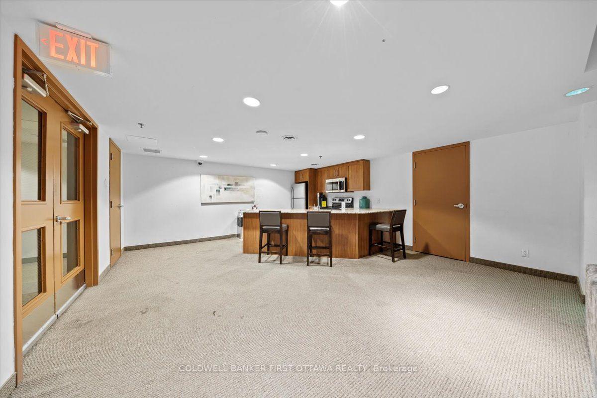 Photo 10 of Unit 711, 200 Rideau Street, Ottawa, Sandy Hill — HOMEH