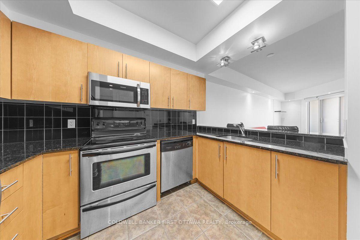 Photo 24 of Unit 711, 200 Rideau Street, Ottawa, Sandy Hill — HOMEH