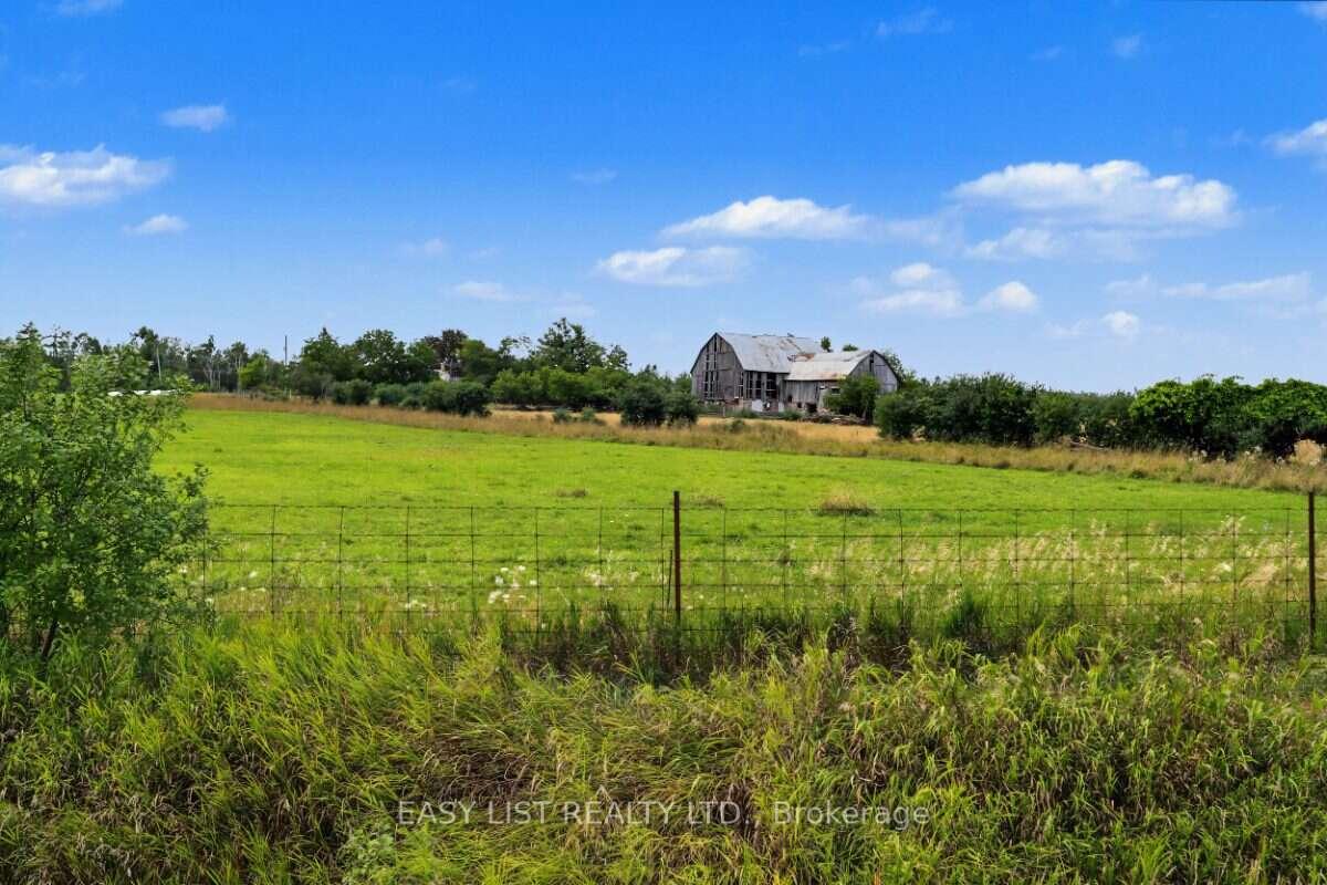Photo 7 of 534 Cedar Glen Road, Kawartha Lakes, Verulam — HOMEH