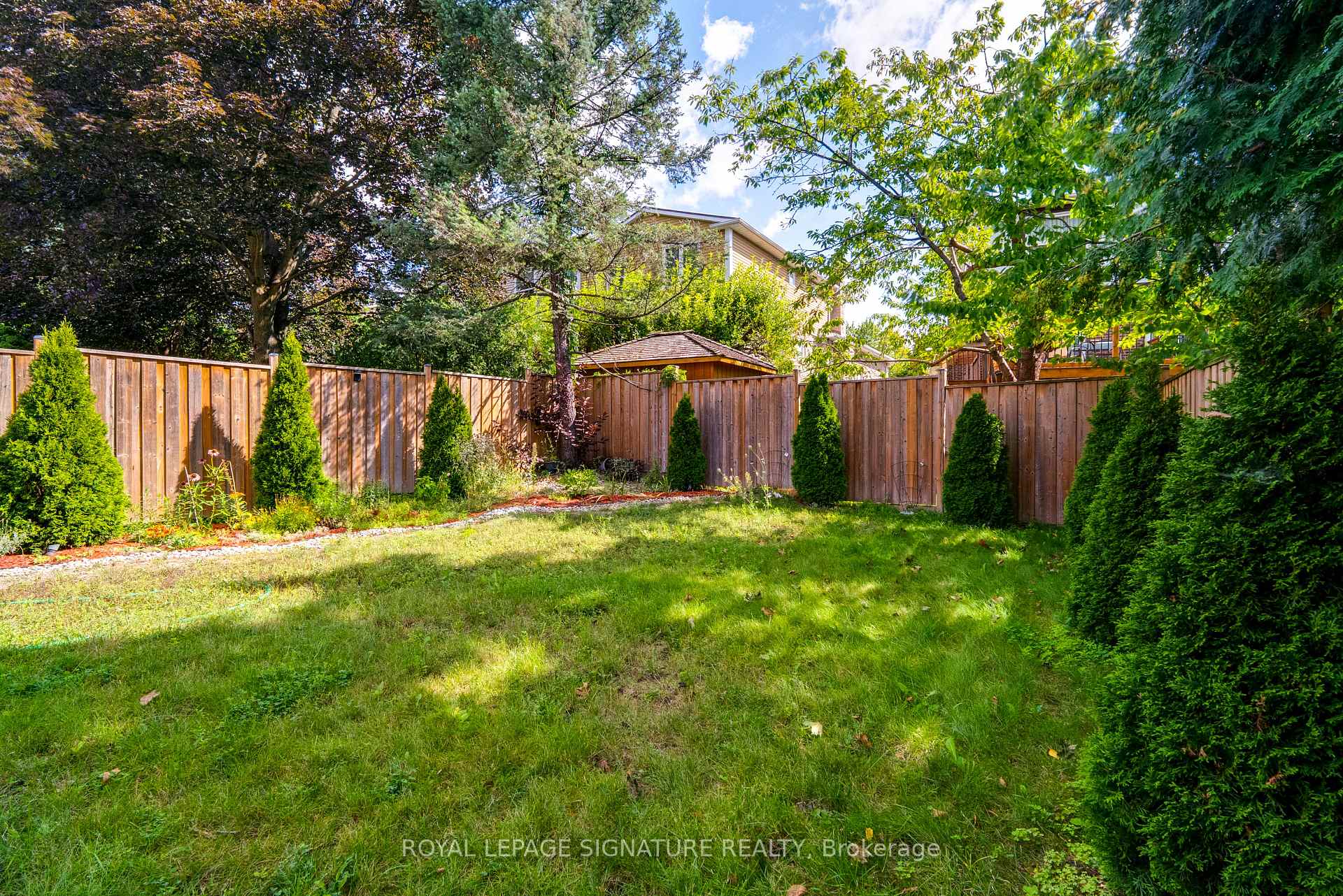 Photo 20 of 23 West Borough Street, Markham, Aileen-Willowbrook — HOMEH